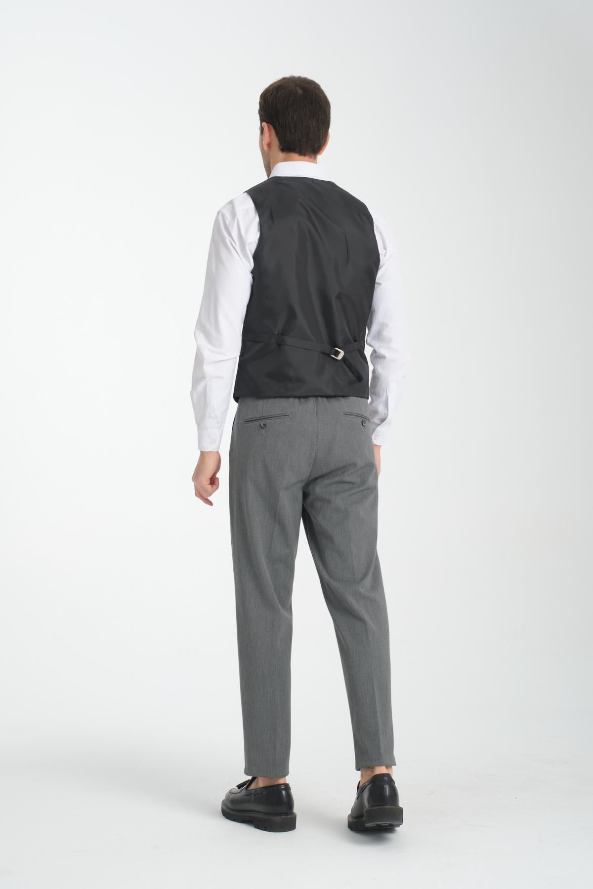 Basic Kruvaze V Yaka Slim Fit Yelek