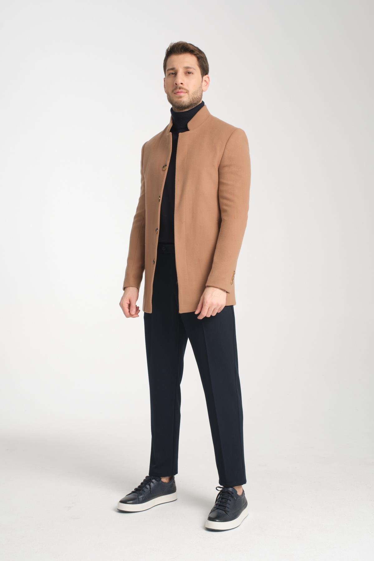 Bergamo Erkek Koyu Camel Düz Regular Fit Dik Yaka Kaşe Kaban