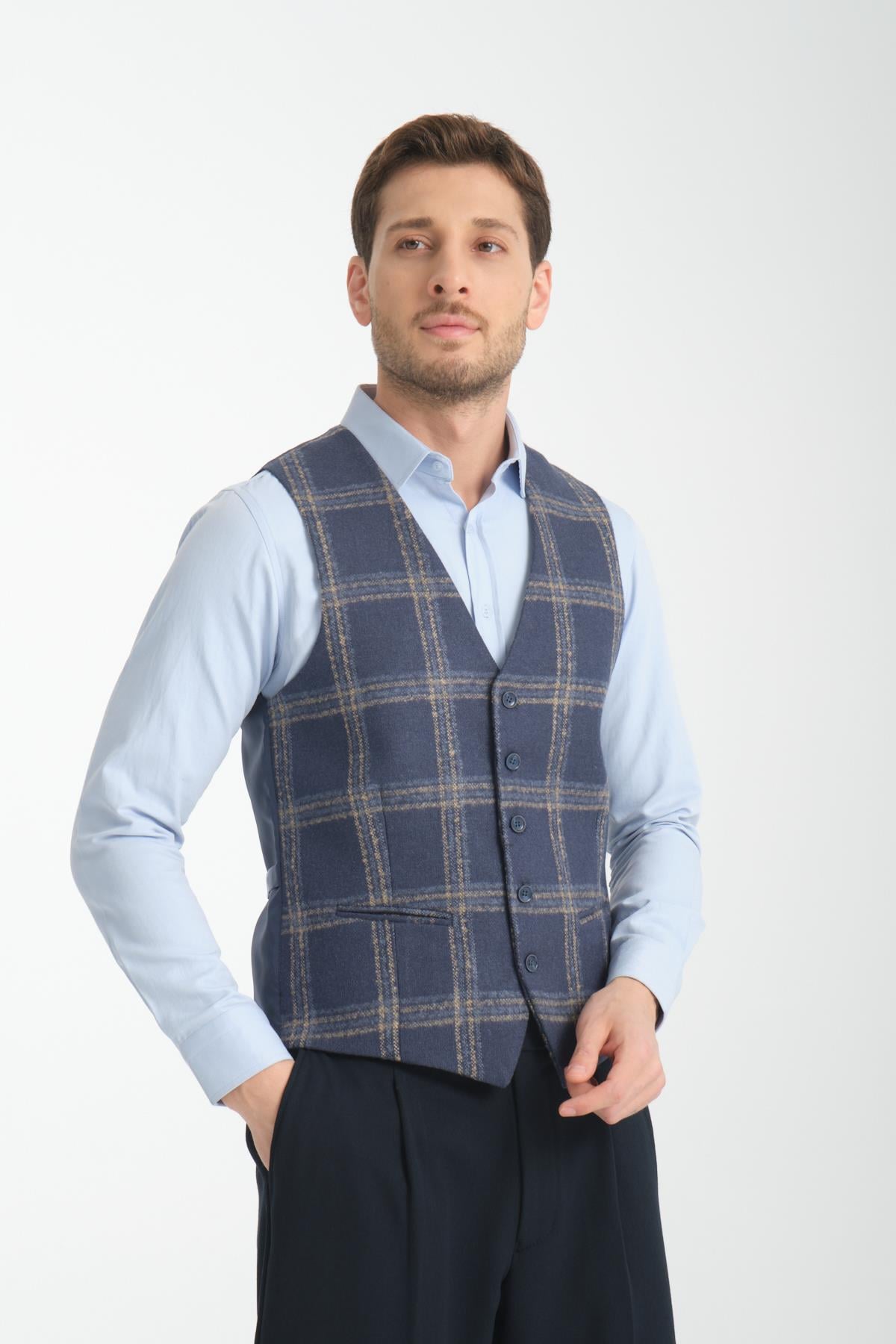 Ekose Desenli V Yaka Yelek Slim Fit