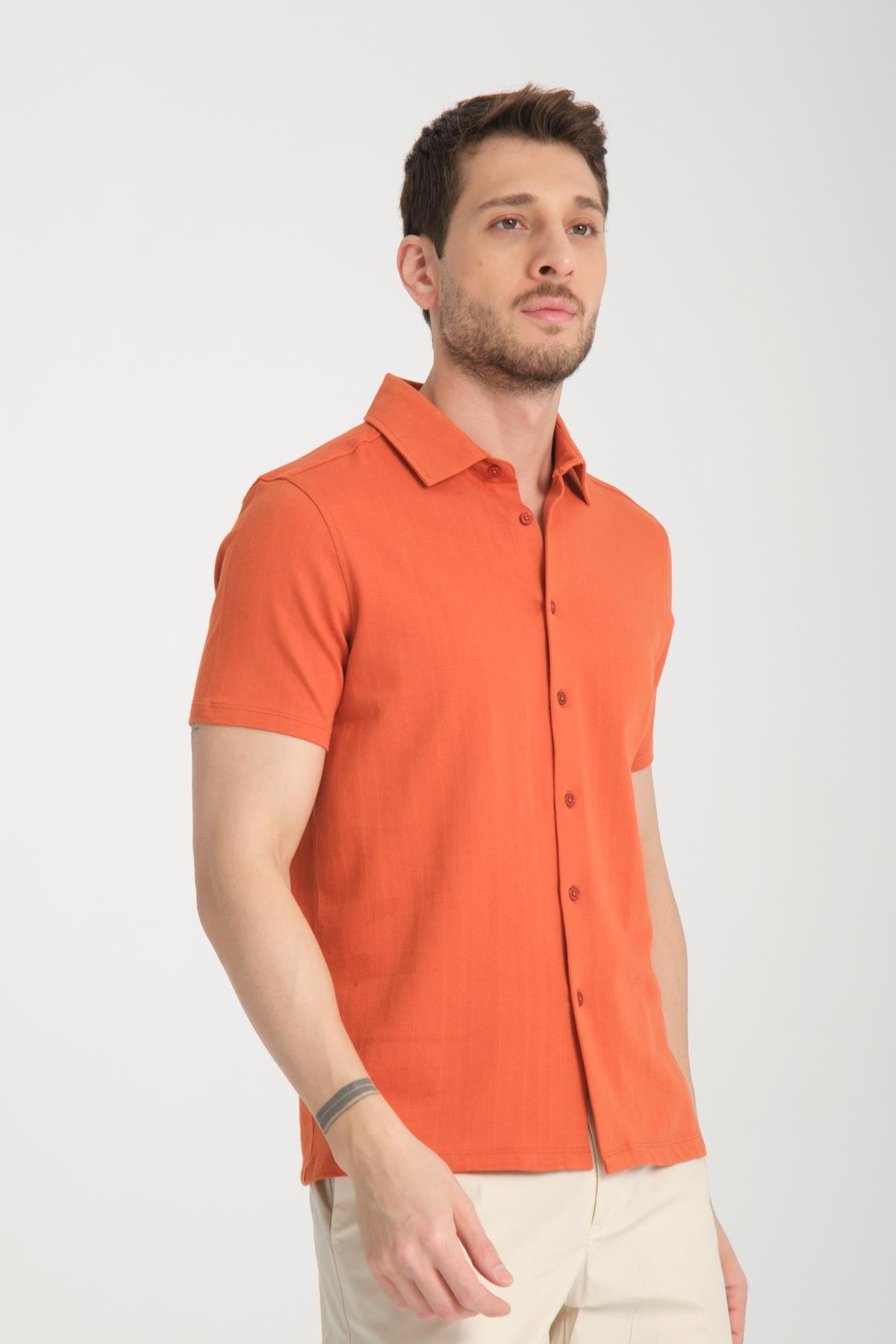 Lucero Erkek Turuncu %100 Pamuk Çekmeyen Slim Fit İnce Polo Yaka Spor Gömlek