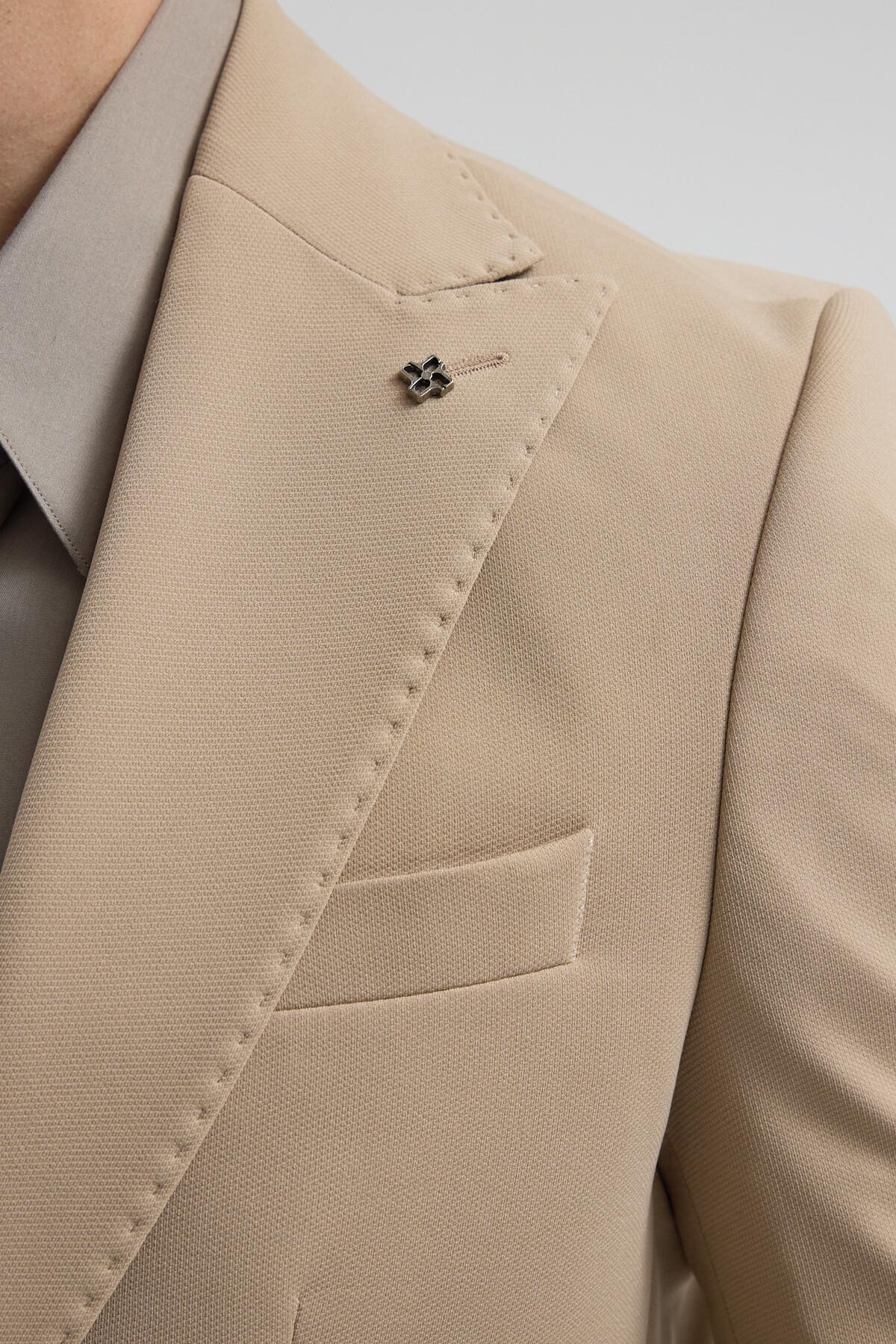 Pique Erkek Bej Sivri Yaka Esnek Poliviskon Kumaşlı Slim Fit Spor Blazer Ceket