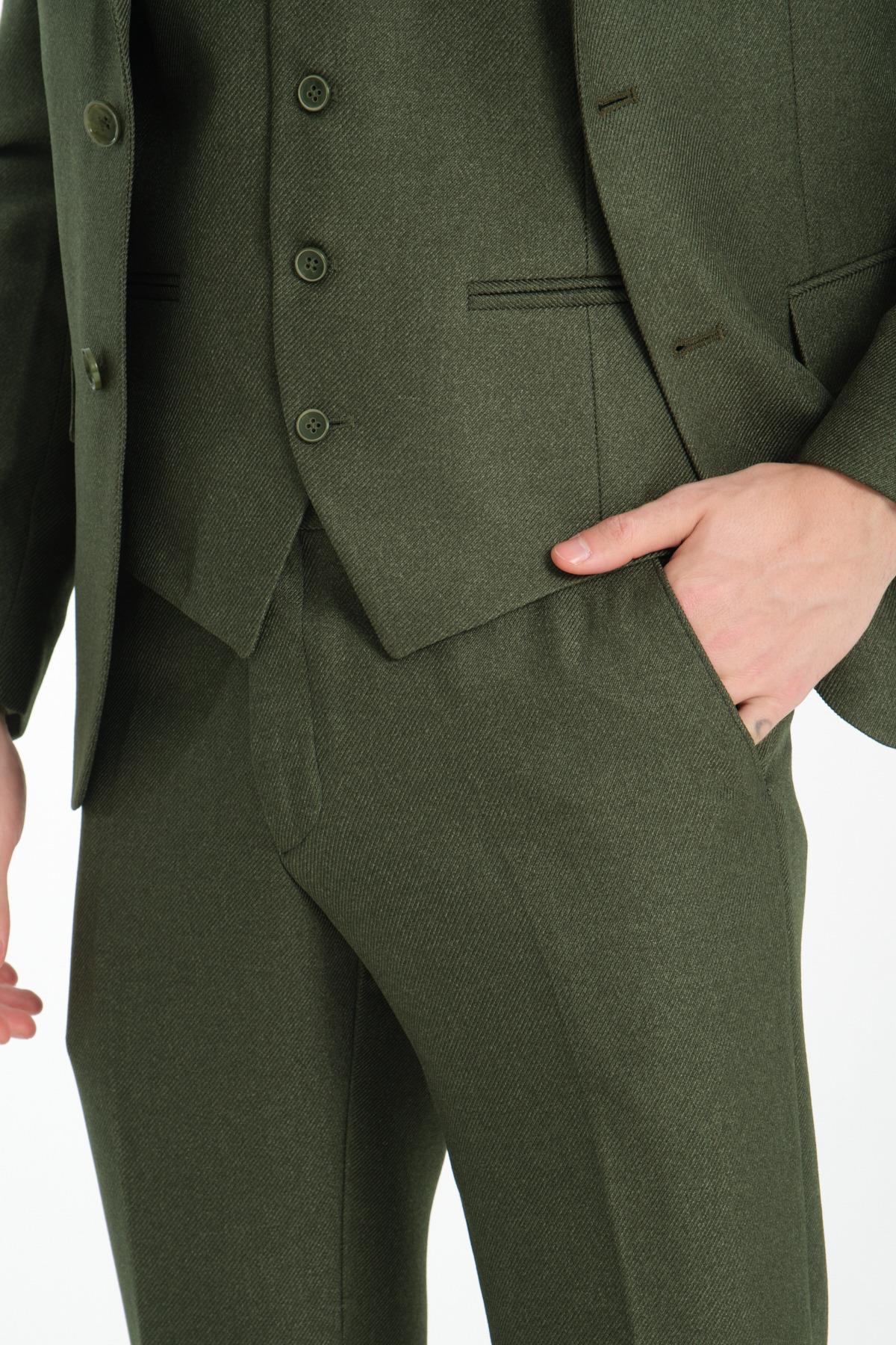 Slim Fit Kalın Düz Mono Yaka Çift Yırtmaçlı Astarlı Takim Elbise