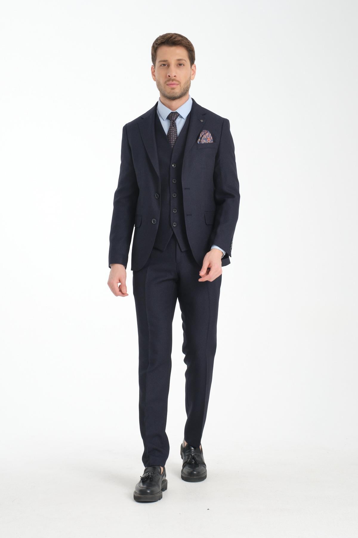 Slim Fit Kalın Düz Mono Yaka Çift Yırtmaçlı Astarlı Takim Elbise