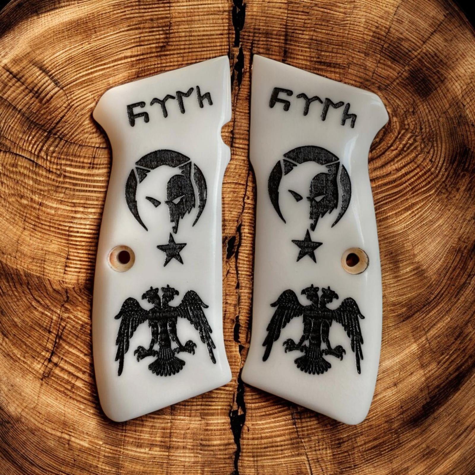 Cz çift başlı selçuklu kartalı, börü ve Türk yazılı beyaz sedef kabze