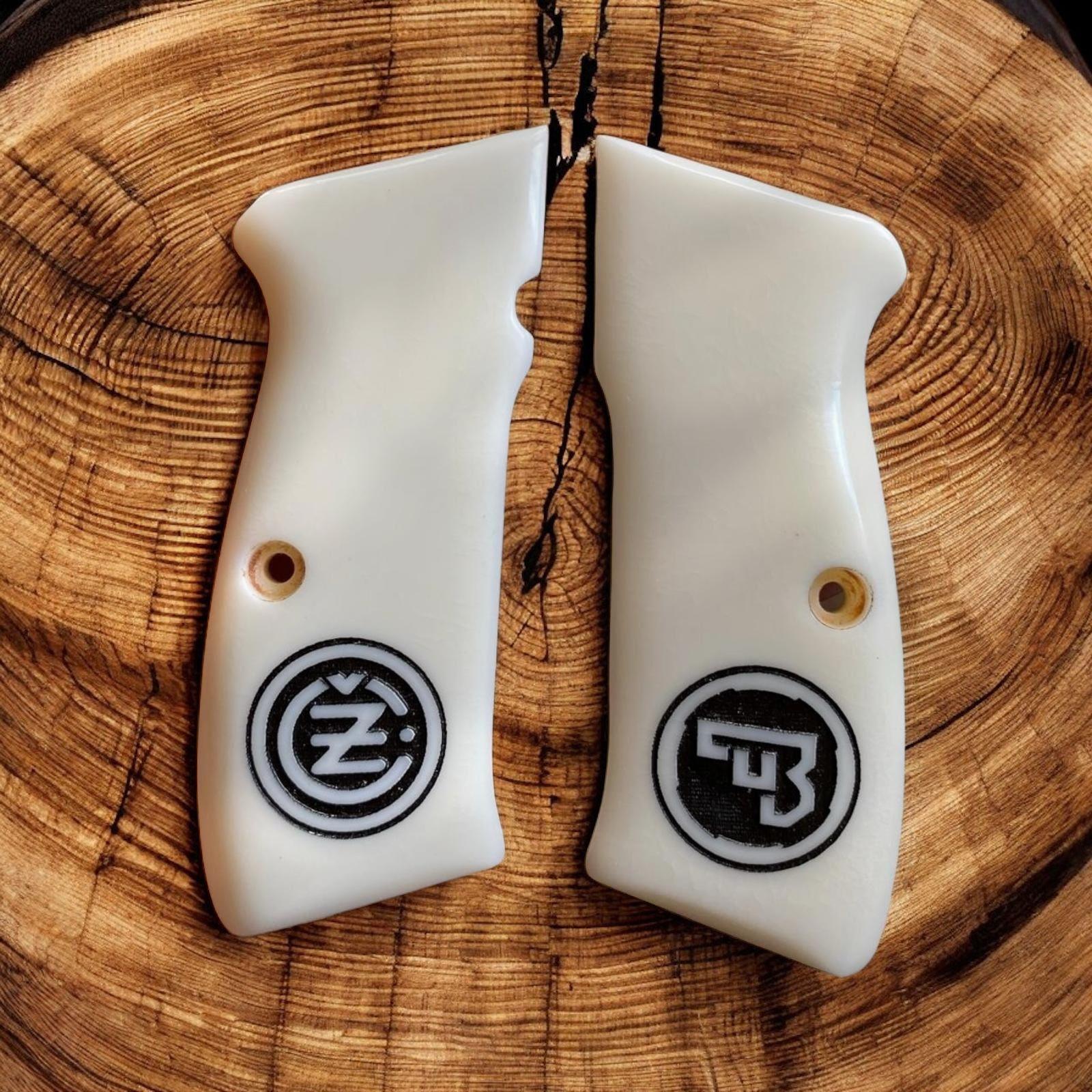 Cz logolu beyaz sedef kabze