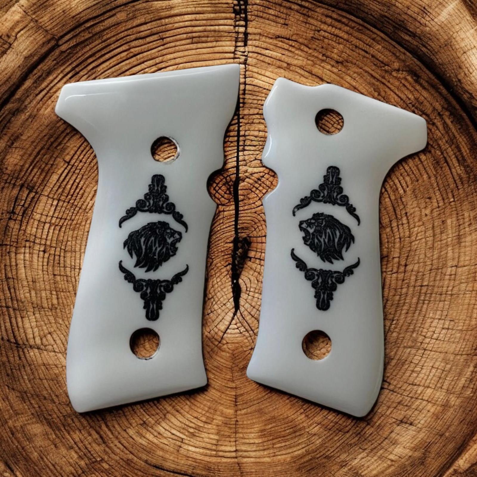 Yavuz aslan baş işlemeli beyaz sedef kabze