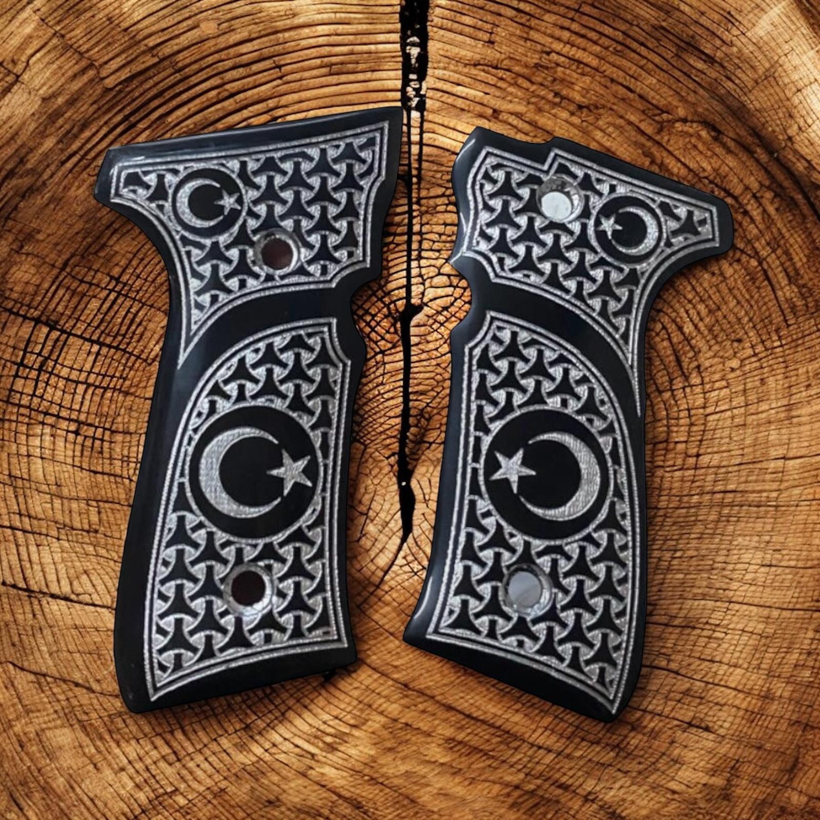 Yavuz ay yıldız gümüş yaldız işlemeli siyah sedef kabze