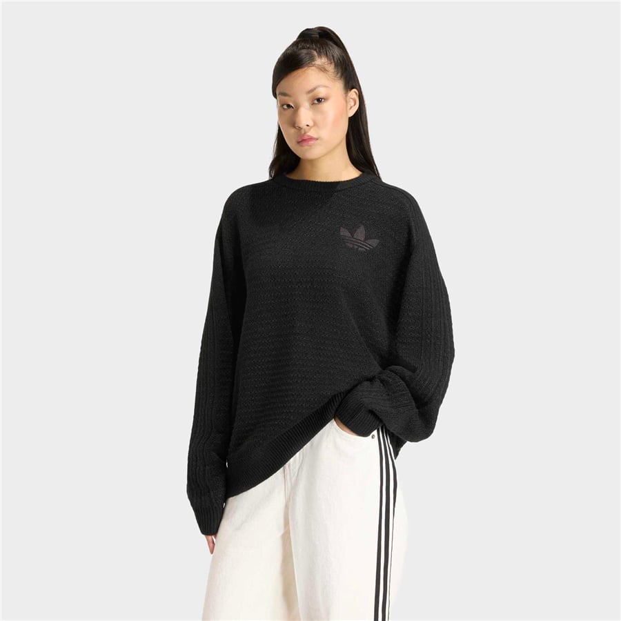 KNIT SWEATER