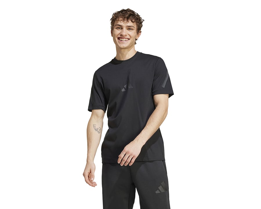 M Z.N.E. TEE