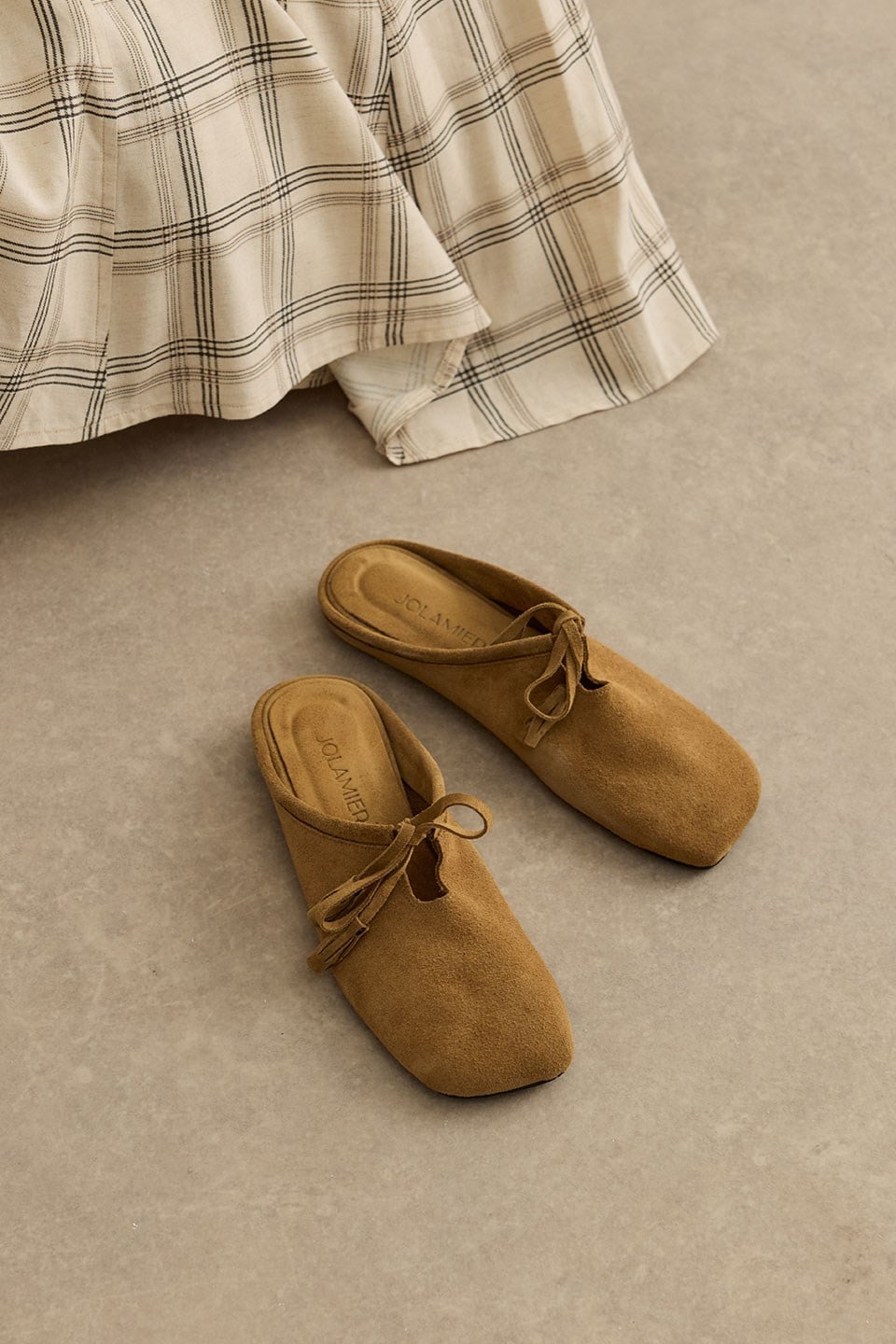 Camel Nora Bağcık Detaylı Süet Terlik