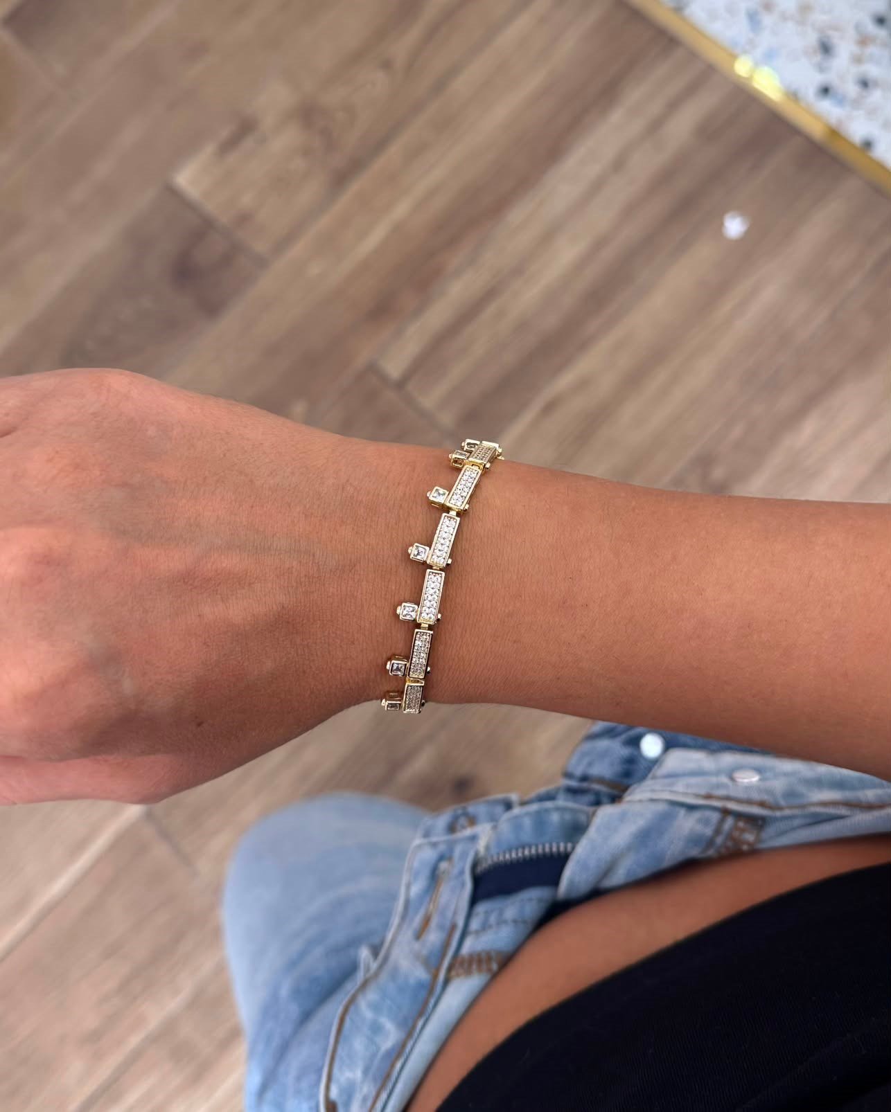14k Altın Kaplama Organik Yuvarlak Plaka Küpe (4cm)