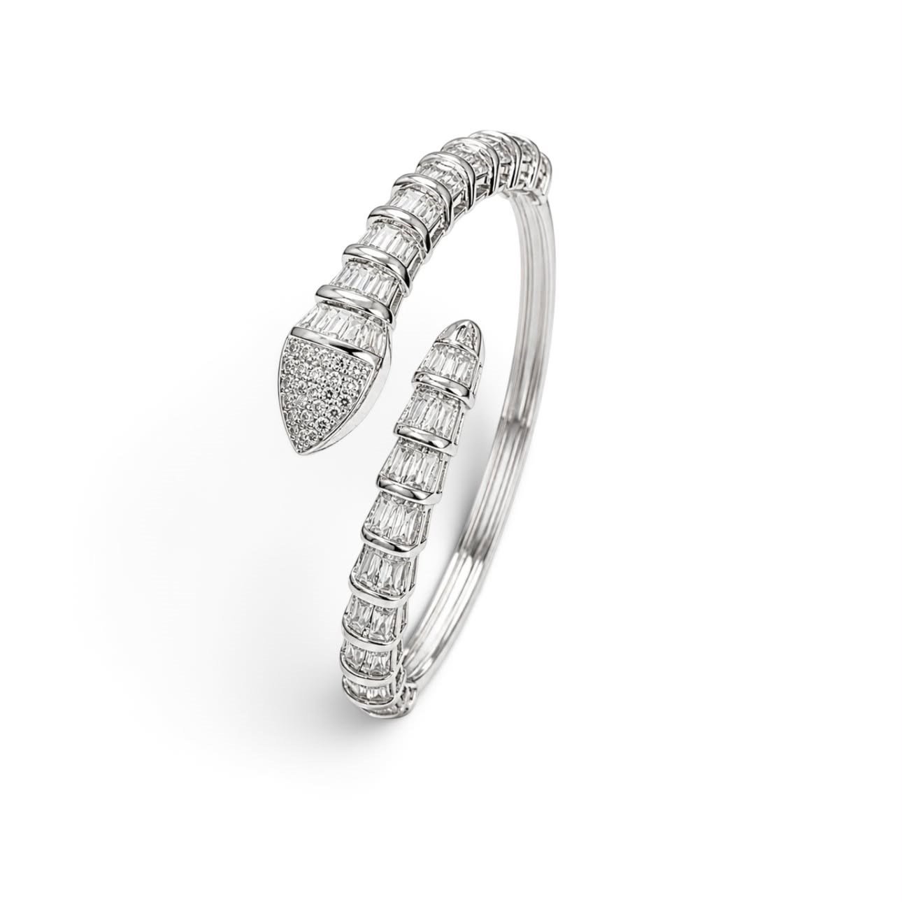 Nesly Diamond Serpent Baget Taşlı Gümüş Renk Bileklik