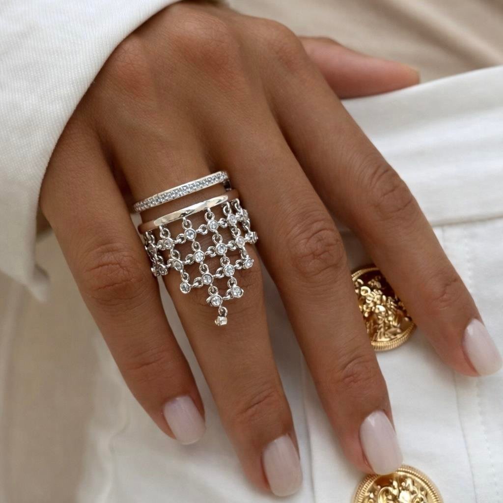 Statement Serisi – Crystal Cascade Ayarlanabilen Yüzük (Silver)