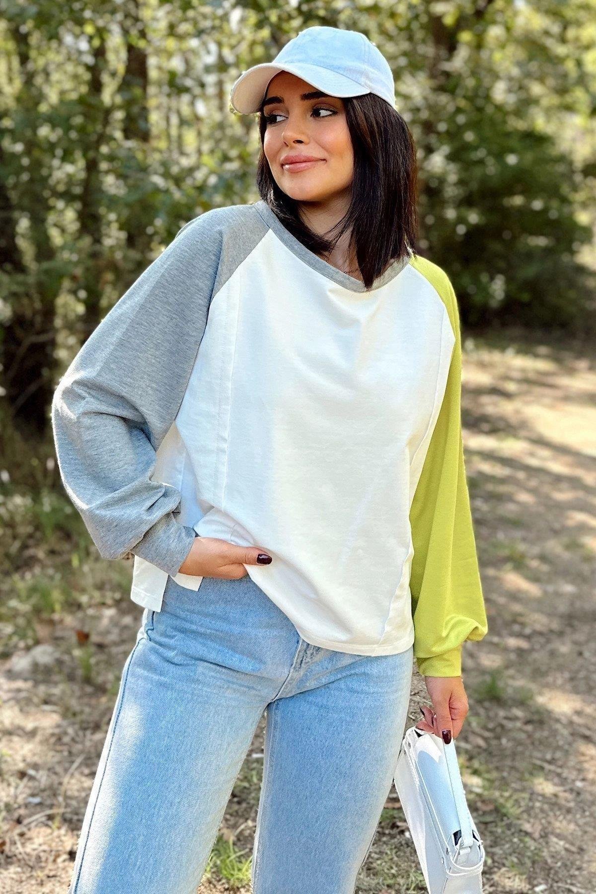 Kadın Beyaz Sweatshirt - 700-3472