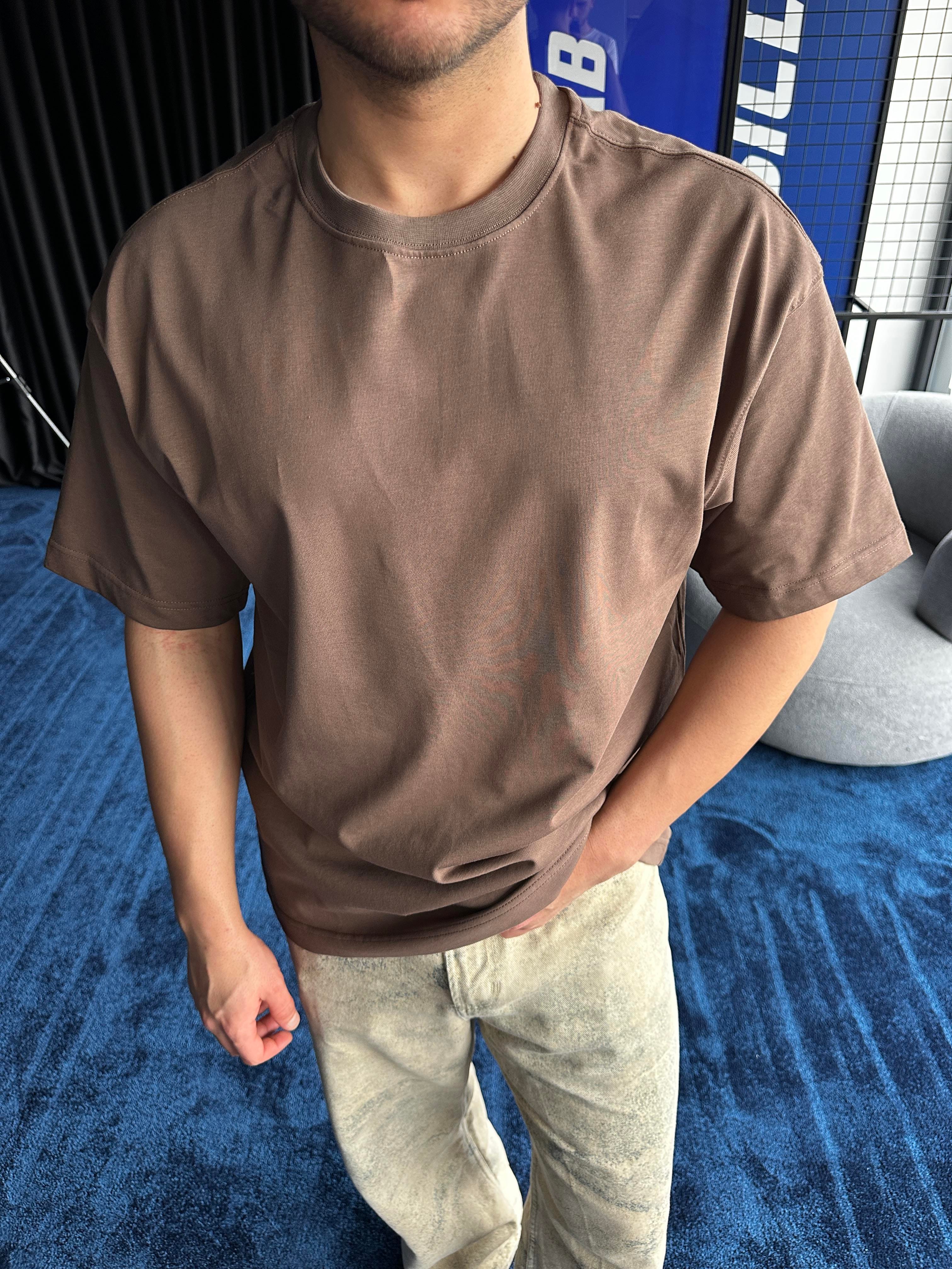 Kahve Bisiklet Yaka Oversize T-Shirt