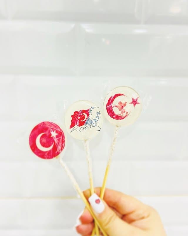 Atatürk ve Türk Bayrağı Temalı Özel Tasarım Şeffaf Lolipoplar