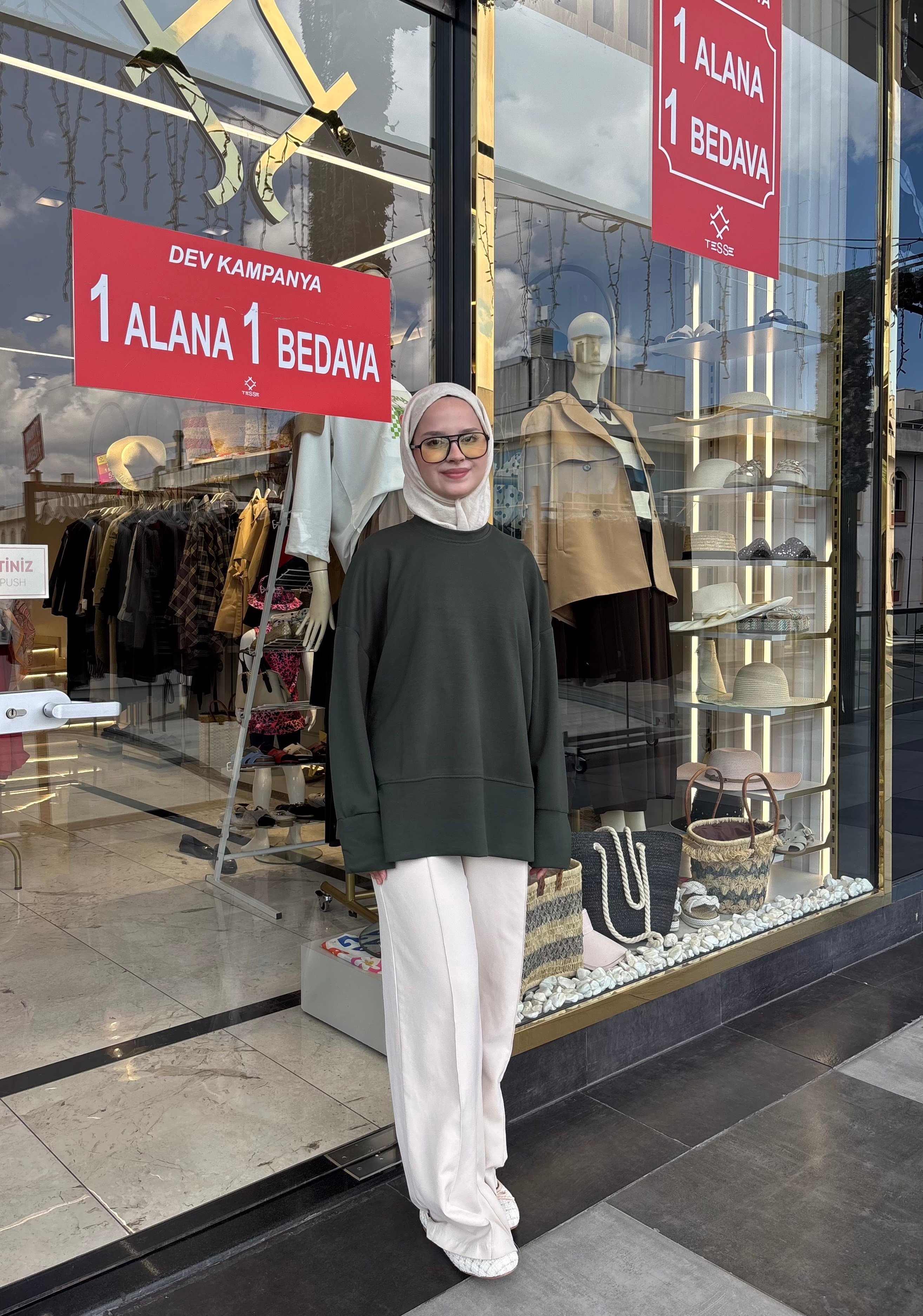 HAKİ SWEETSHIRT