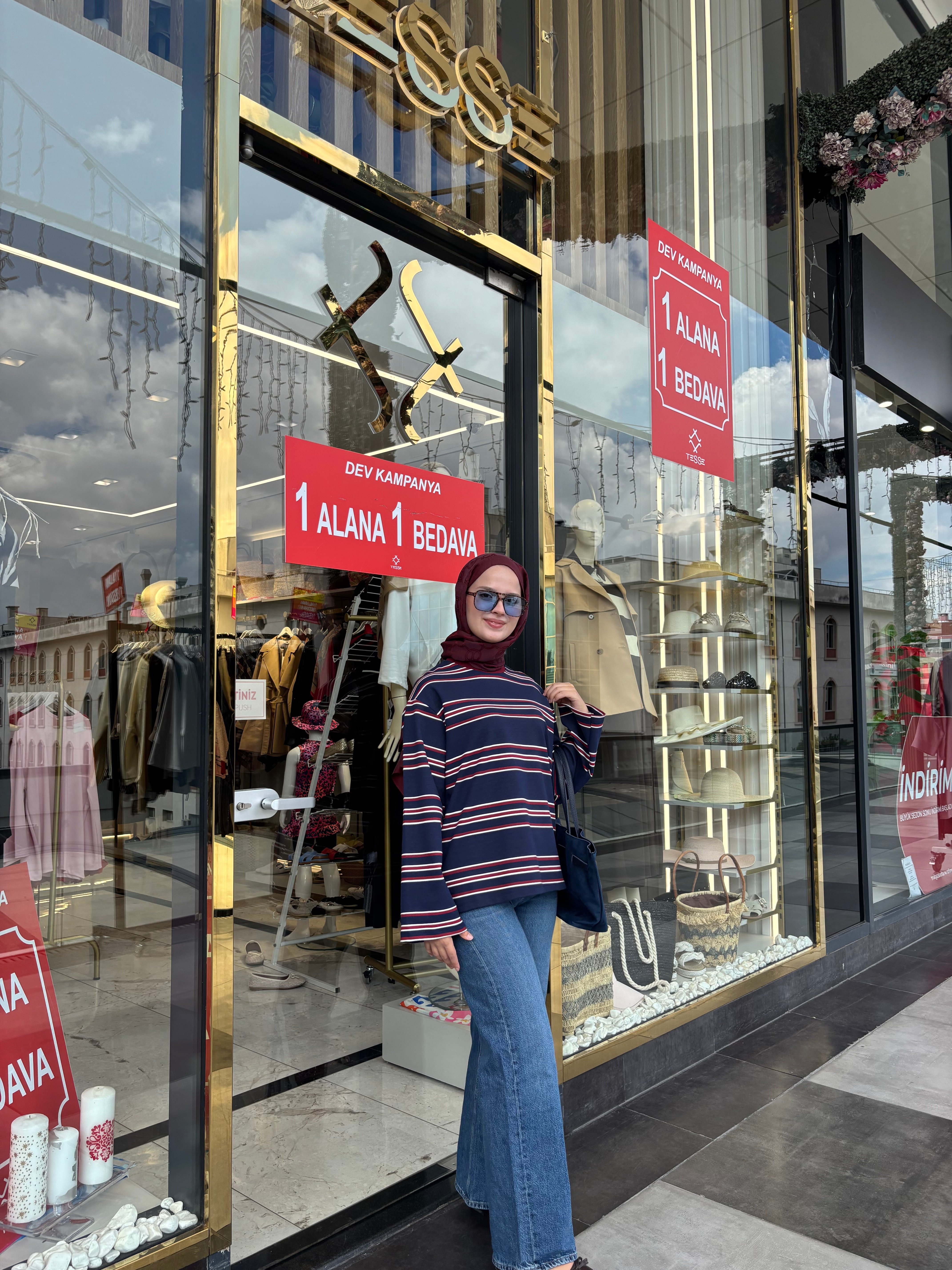 LACİVERT ÇİZGİLİ SWEETSHIRT