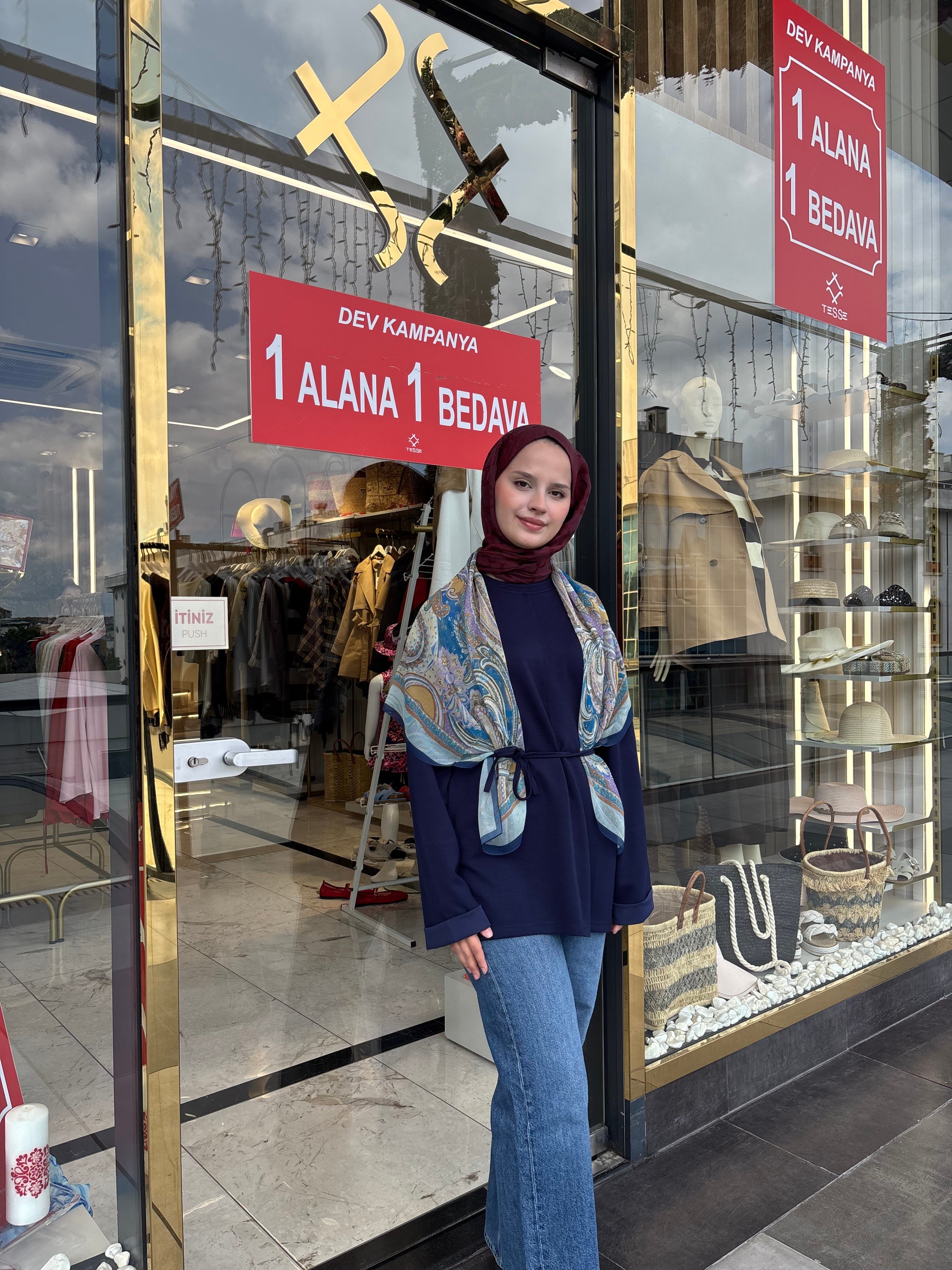 LACİVERT SWEETSHIRT