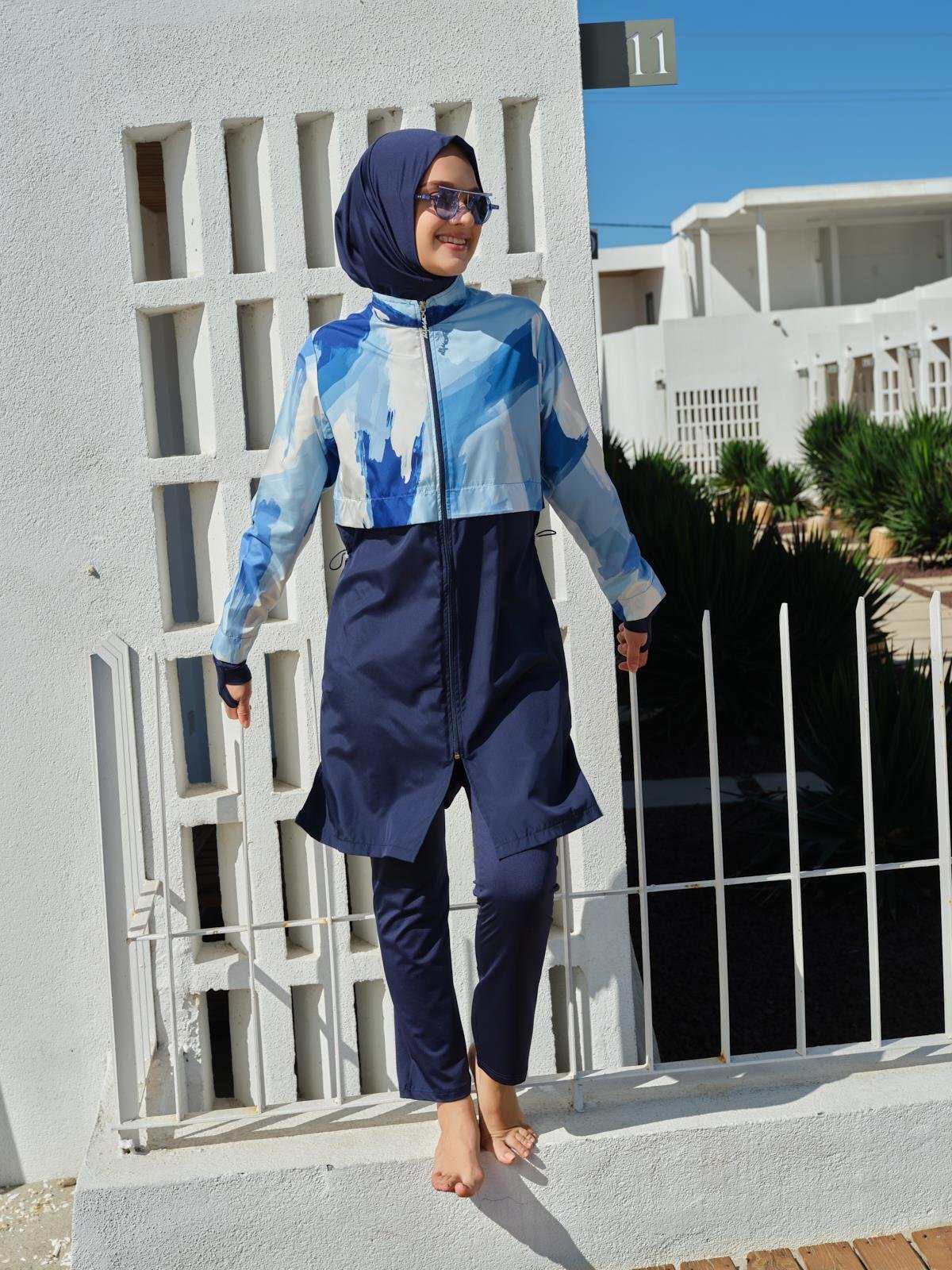 Parmak Geçirmeli Crop Tessettür Mayo Lacivert