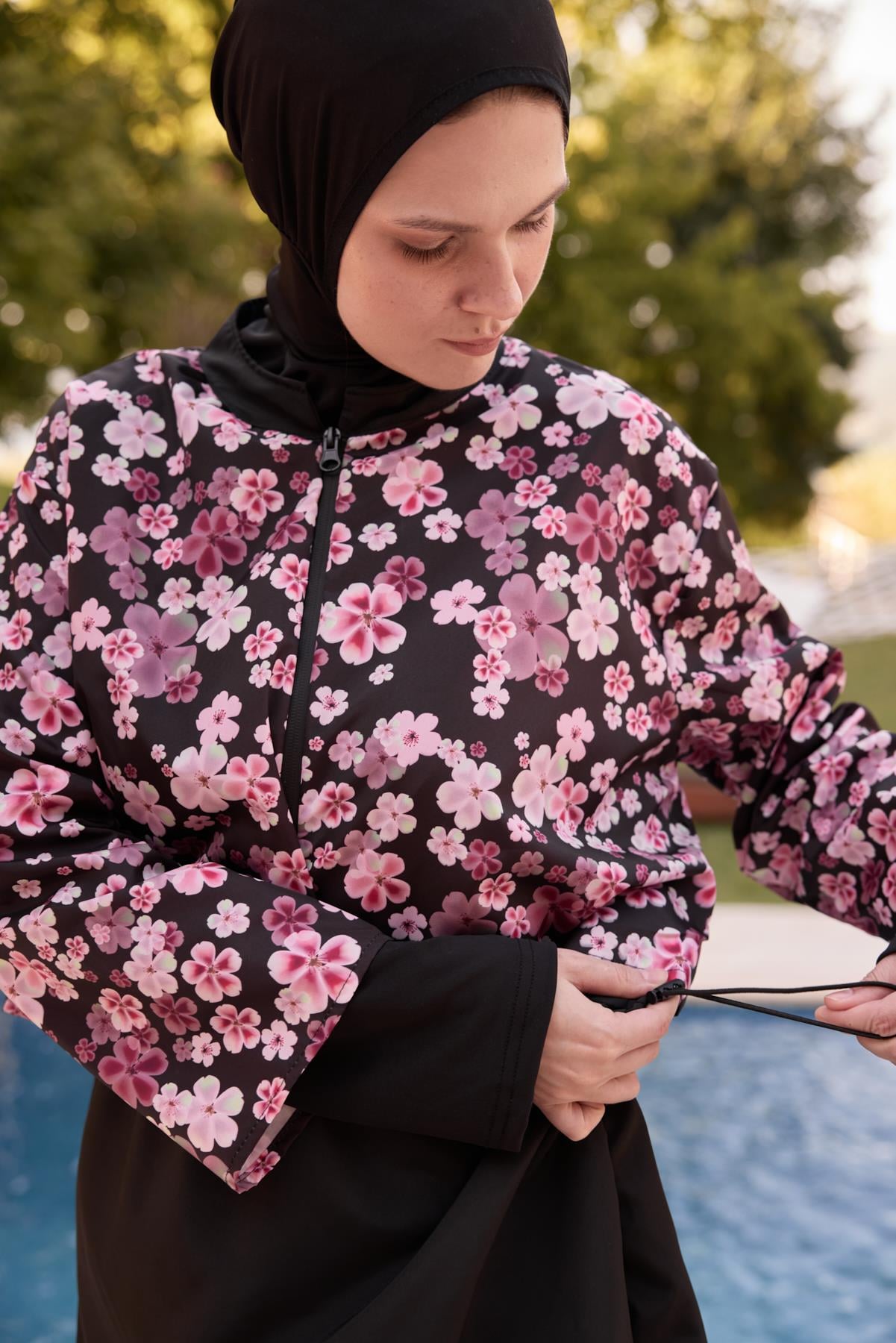 PEMBE YONCA DESENLİ TESETTÜR MAYO