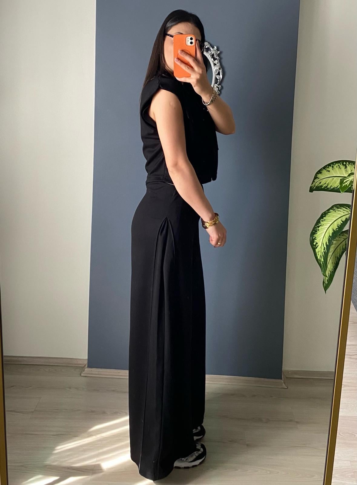 SİYAH YELEKLİ TAKIM