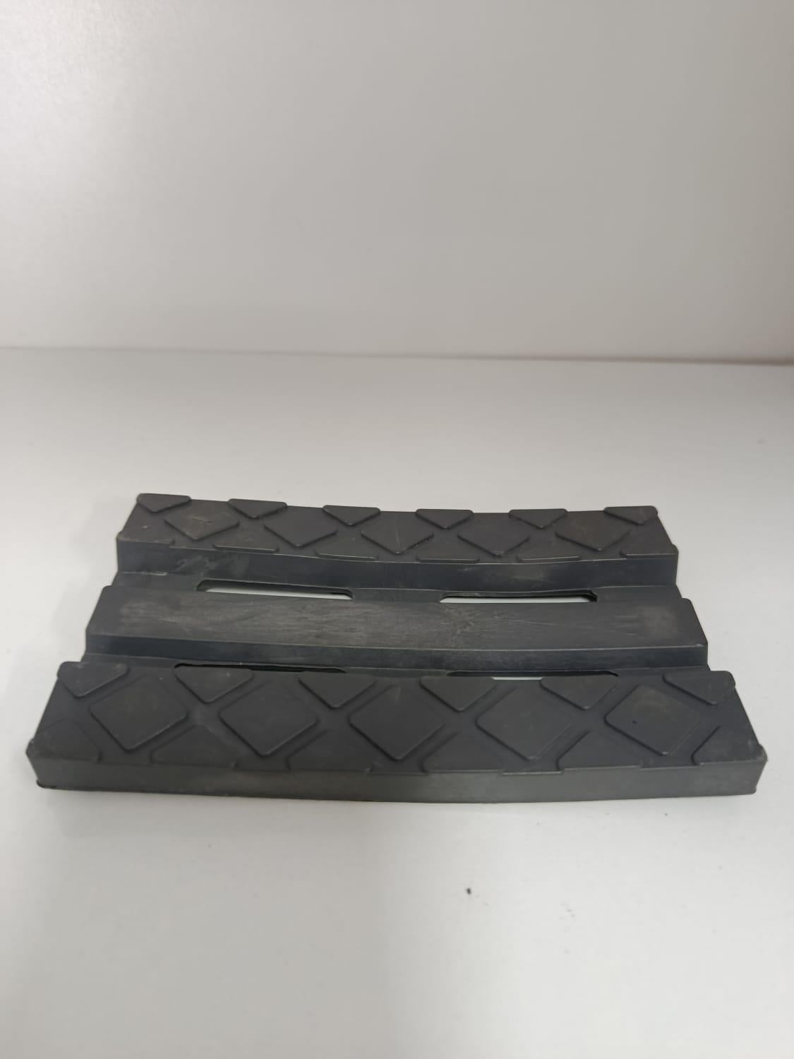 Asansör 70'lik Yaprak Paten Plastiği  LASTEK Marka