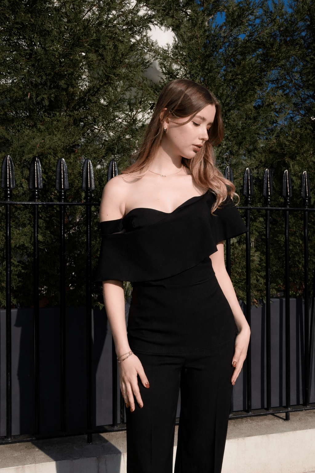 BLACK ASYMMETRICAL TOP