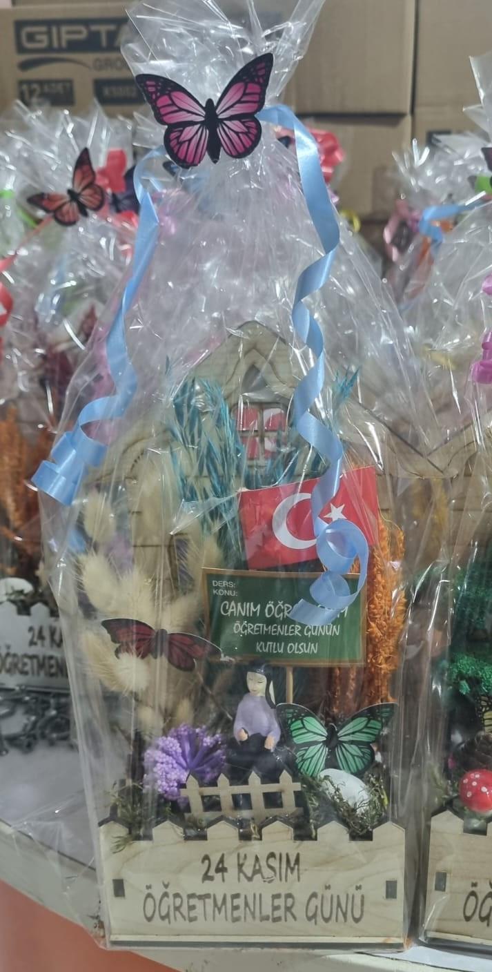 ÖĞRETMELER GÜNÜ MDF HEDİYE 