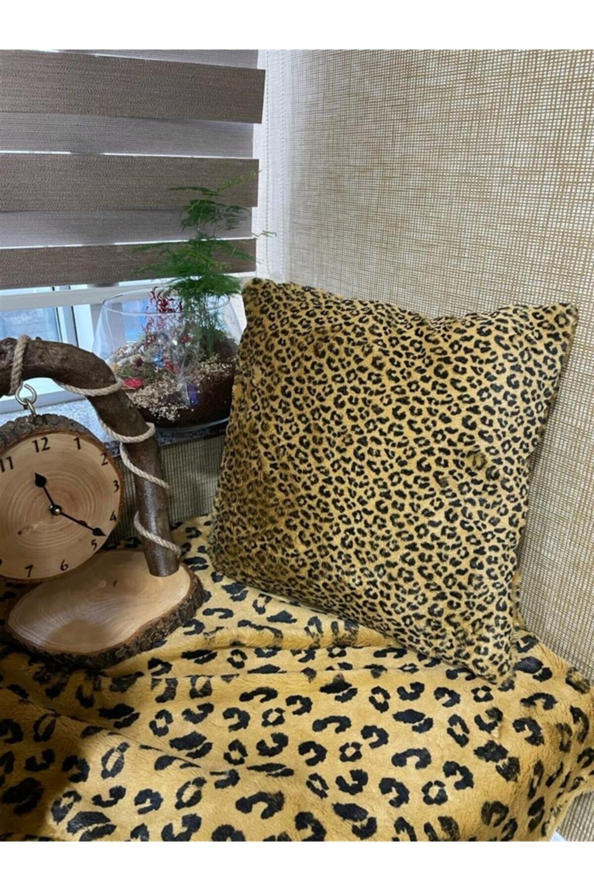 3 Boyutlu Dijital Baskılı Leopar Desenli Yastık-kırlent-minder