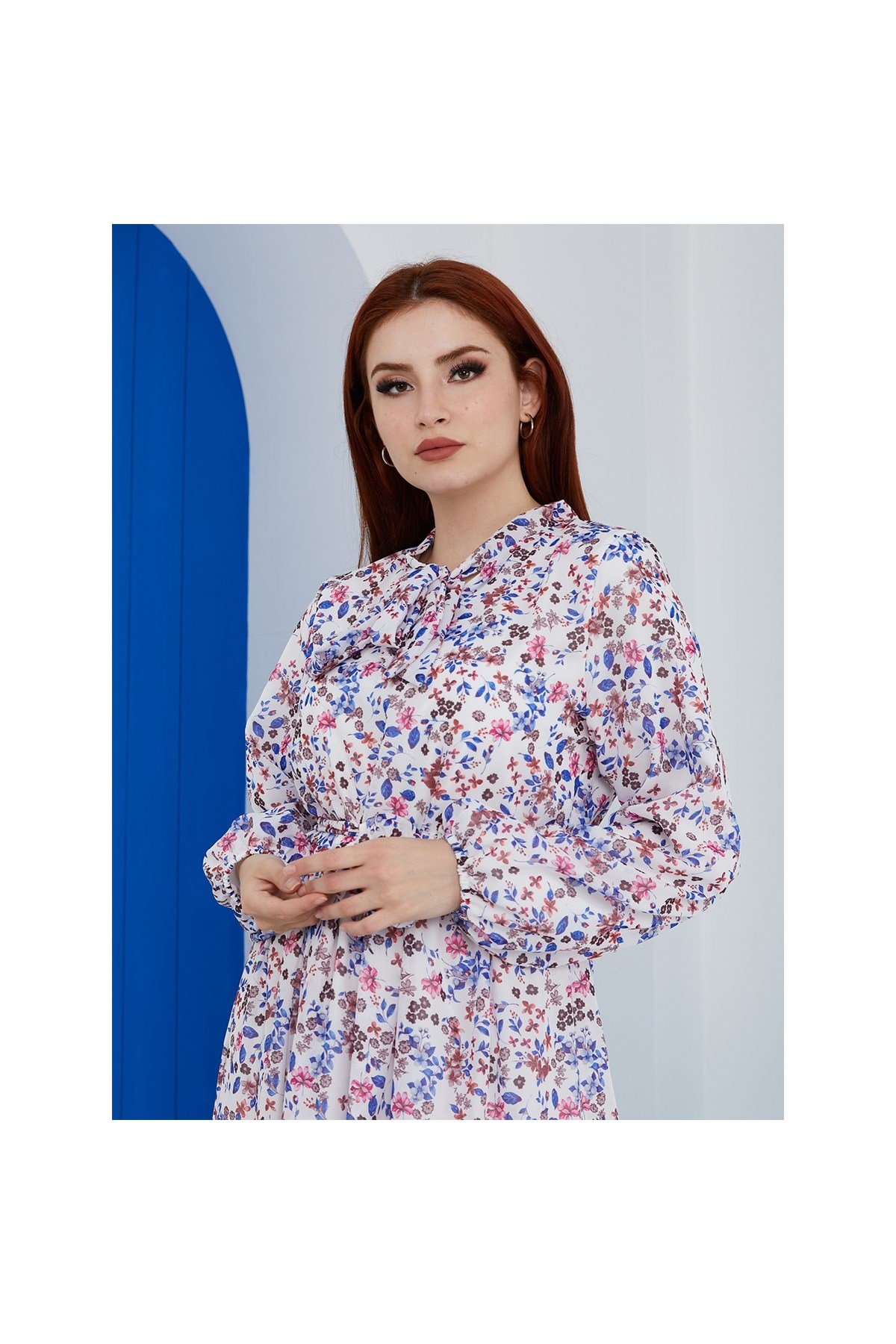 Küçük Çicek Desenli Şifon Elbise