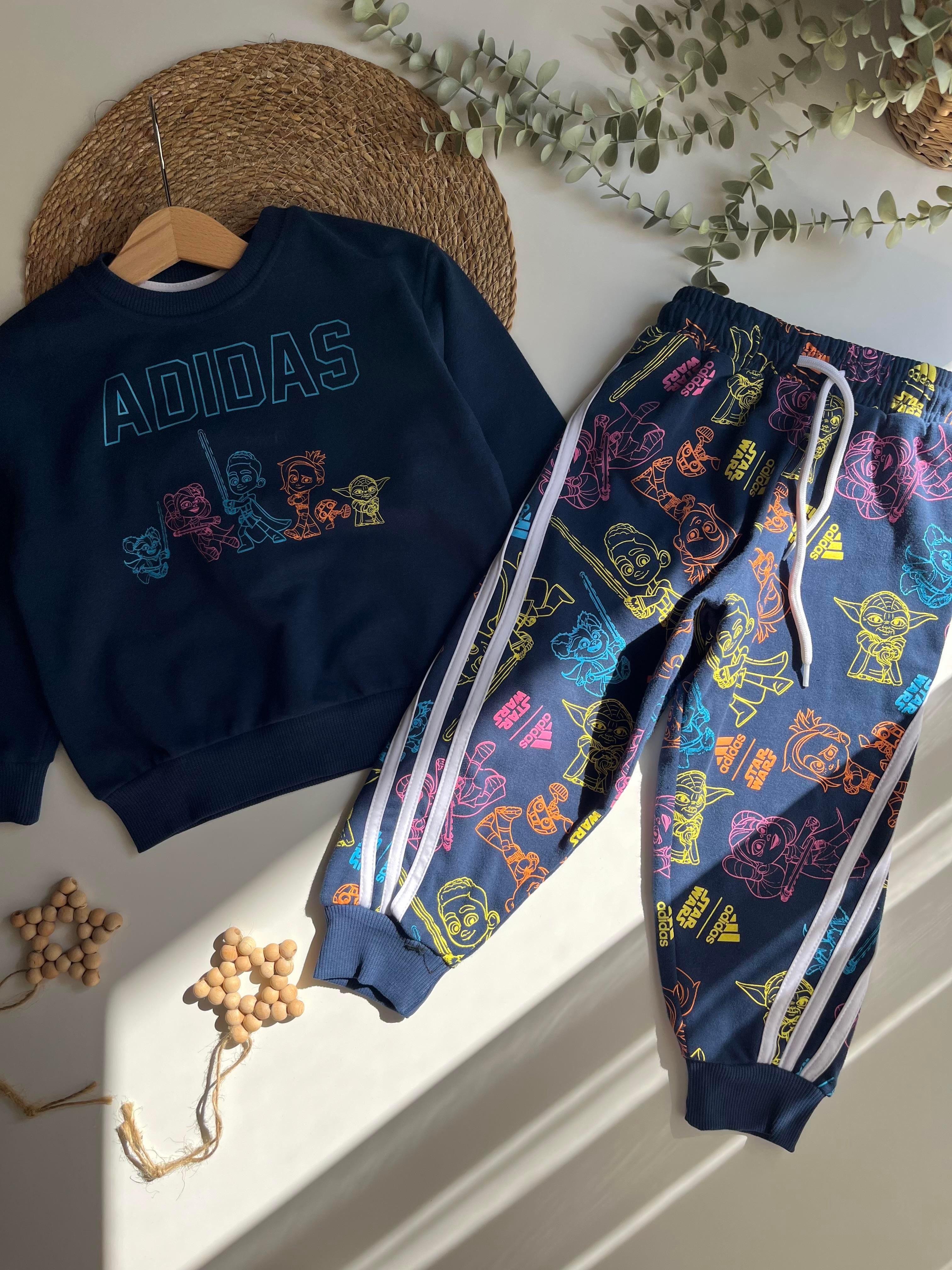 Adidas Desenli Takım