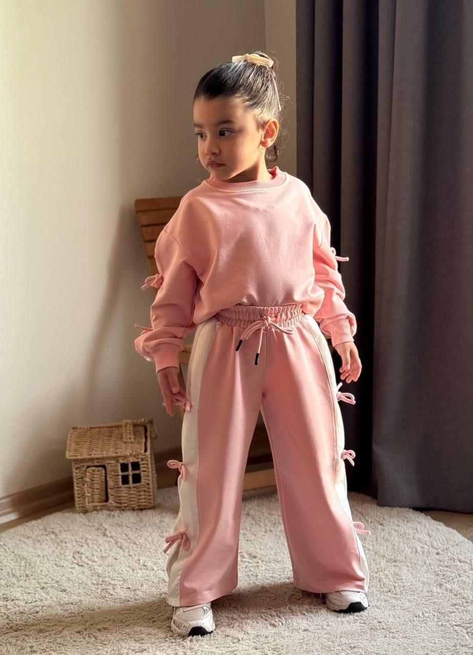 Fiyonk Detaylı Takım Açık Pembe