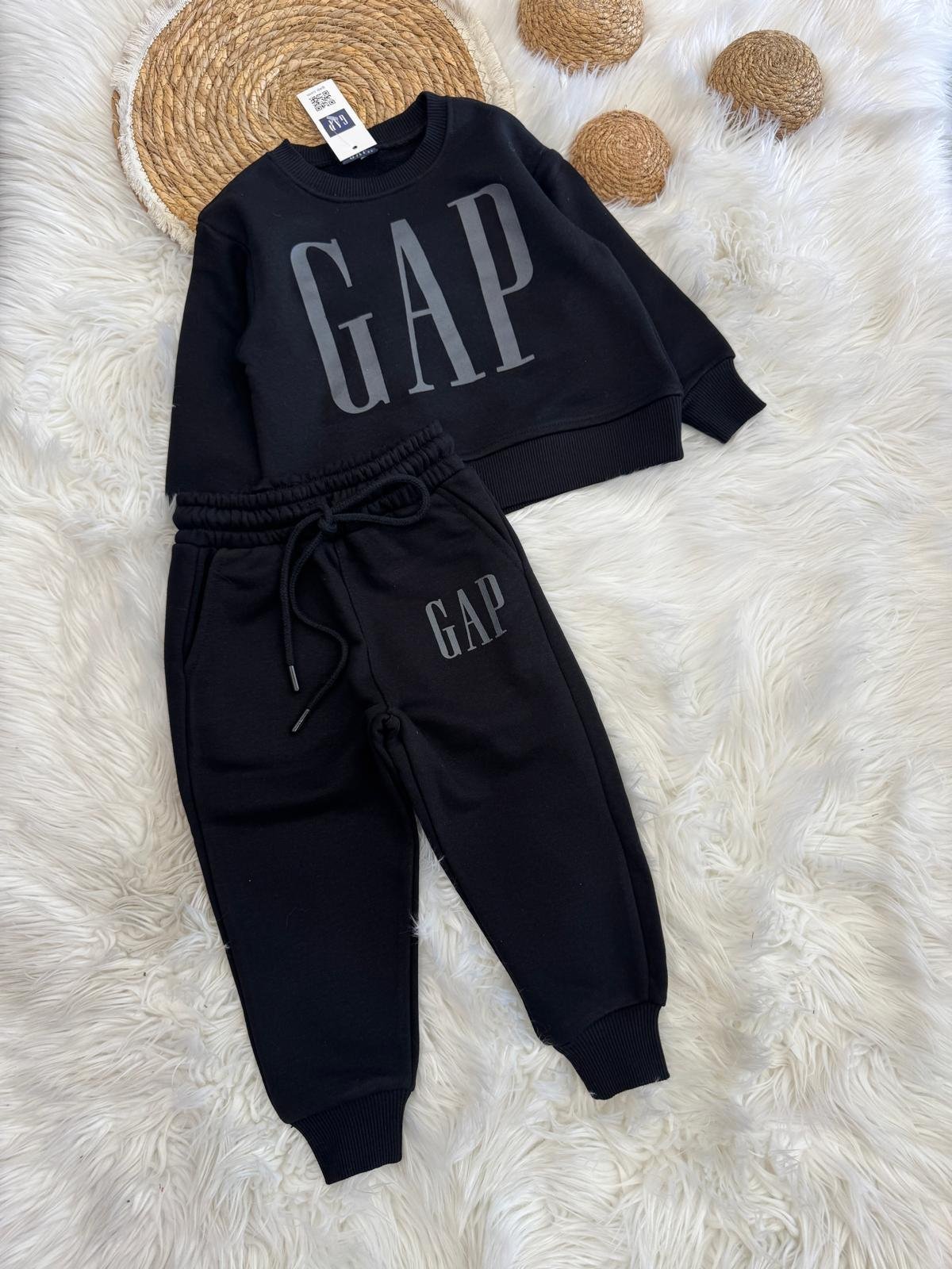Gap Kabartma Baskılı Takım Siyah