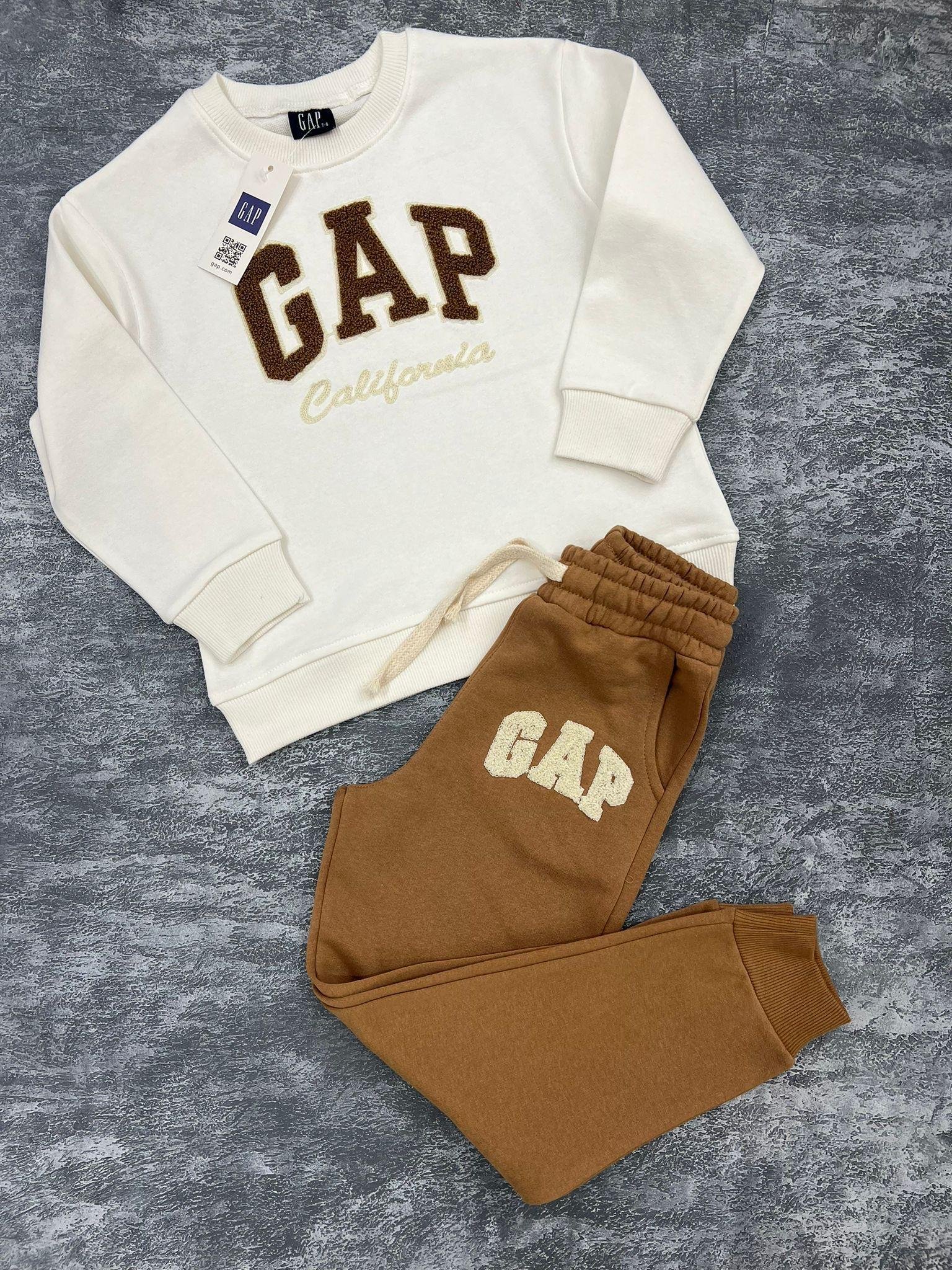 Gap Punch İşlemeli Takım Kahverengi