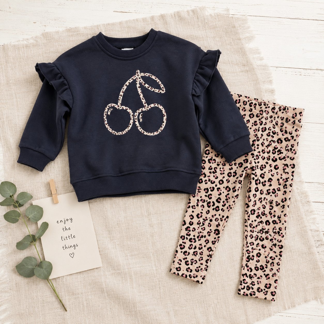 Leopar Desenli Taytlı Takım