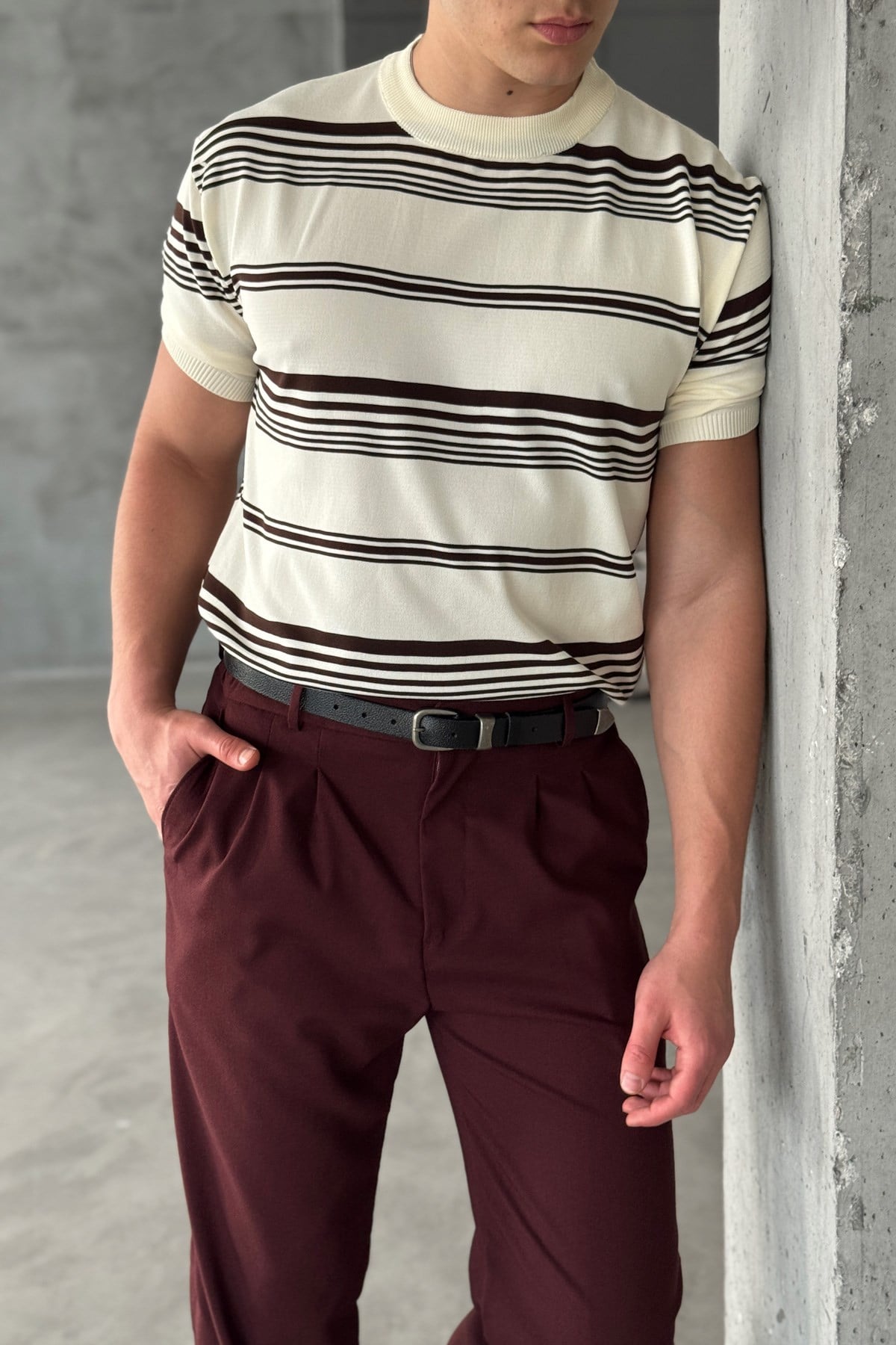 Erkek Bisiklet Yaka Oversize Çizgili Triko T-shirt Ekru