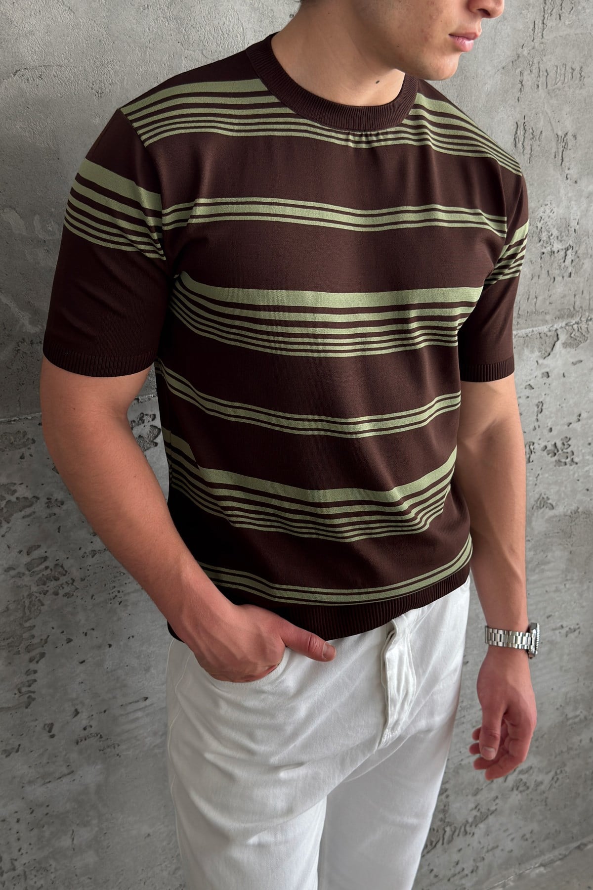 Erkek Bisiklet Yaka Oversize Çizgili Triko T-shirt Kahverengi