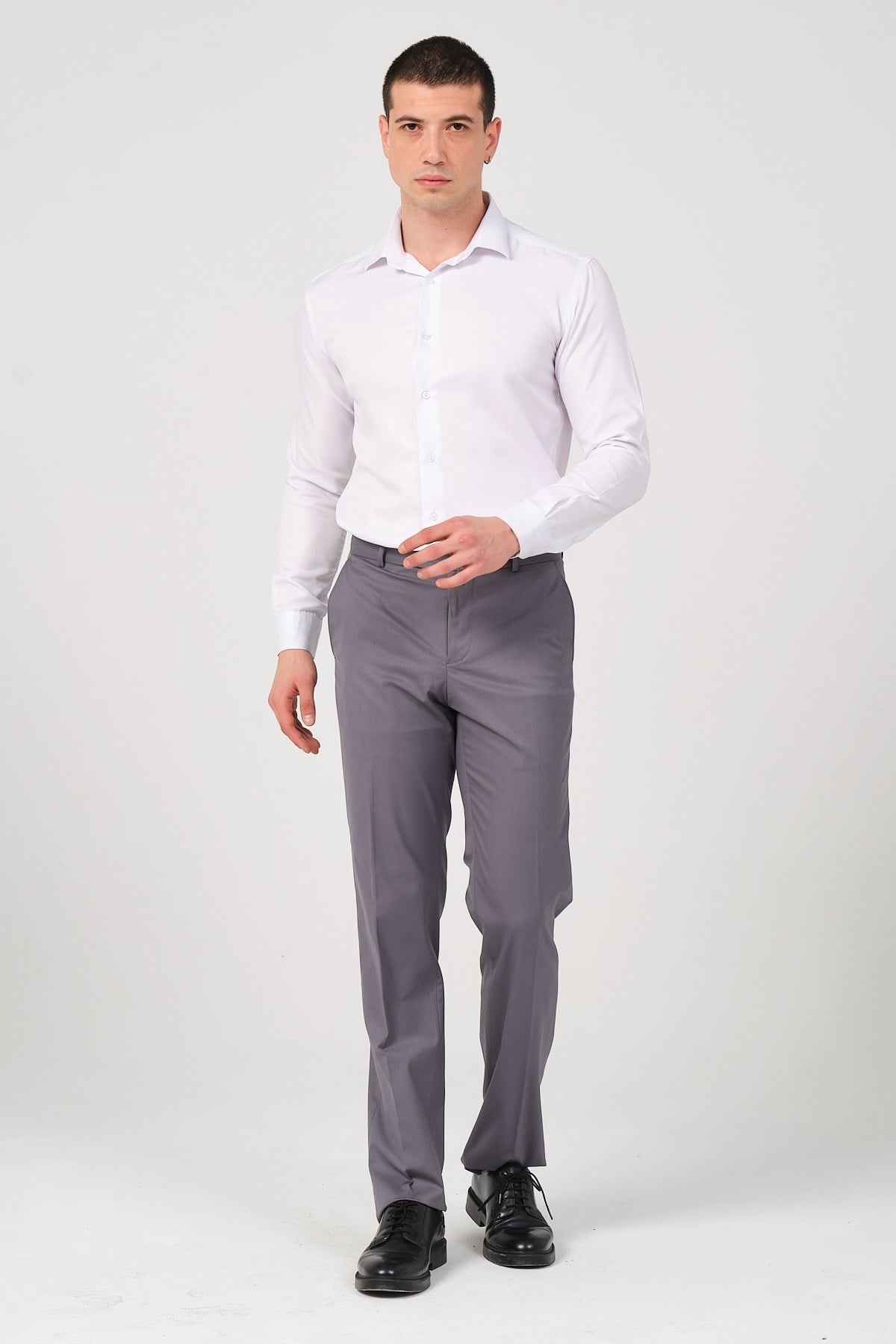 Erkek Regular Fit Kumaş Pantolon Gri