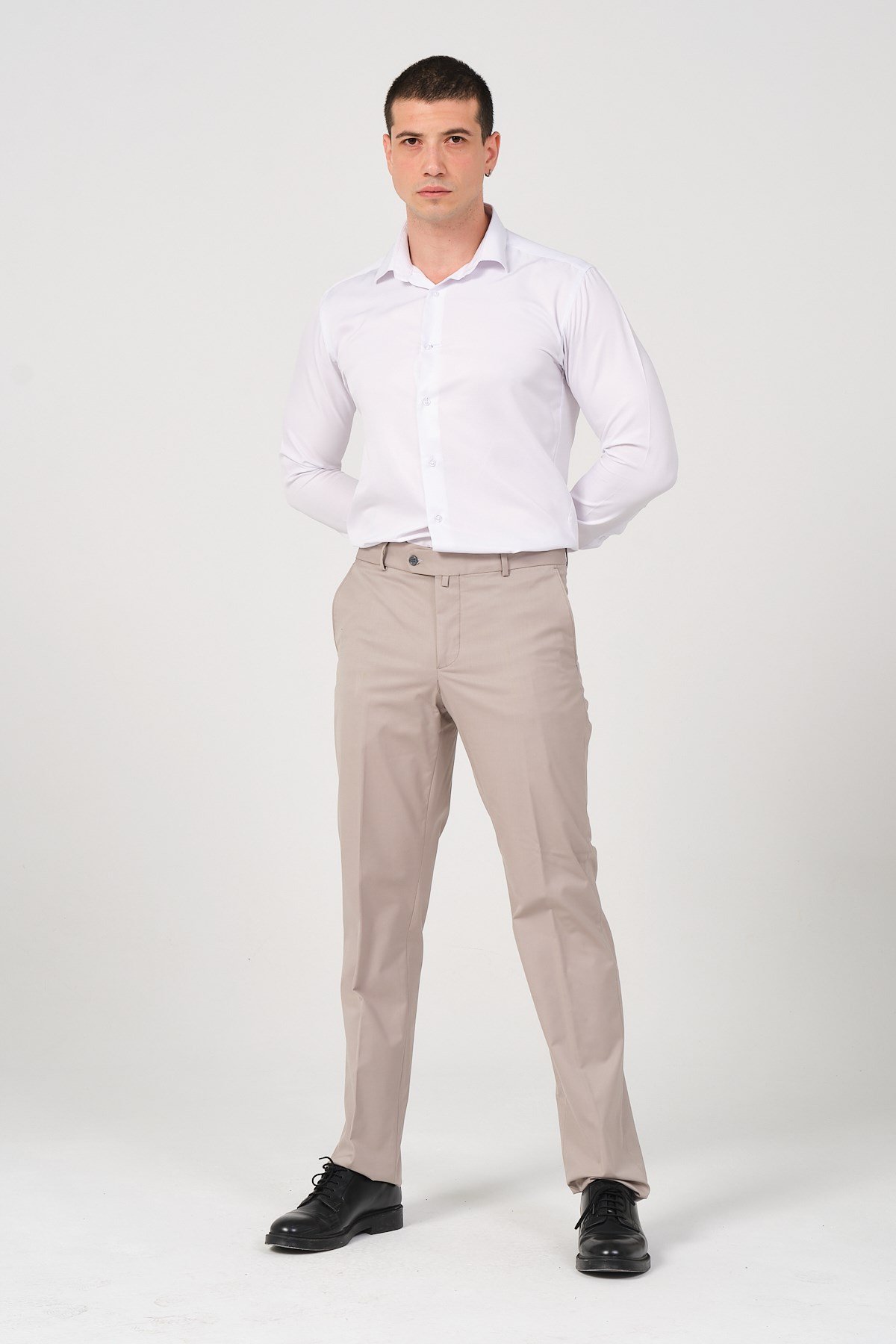 Erkek Regular Fit Kumaş Pantolon Krem