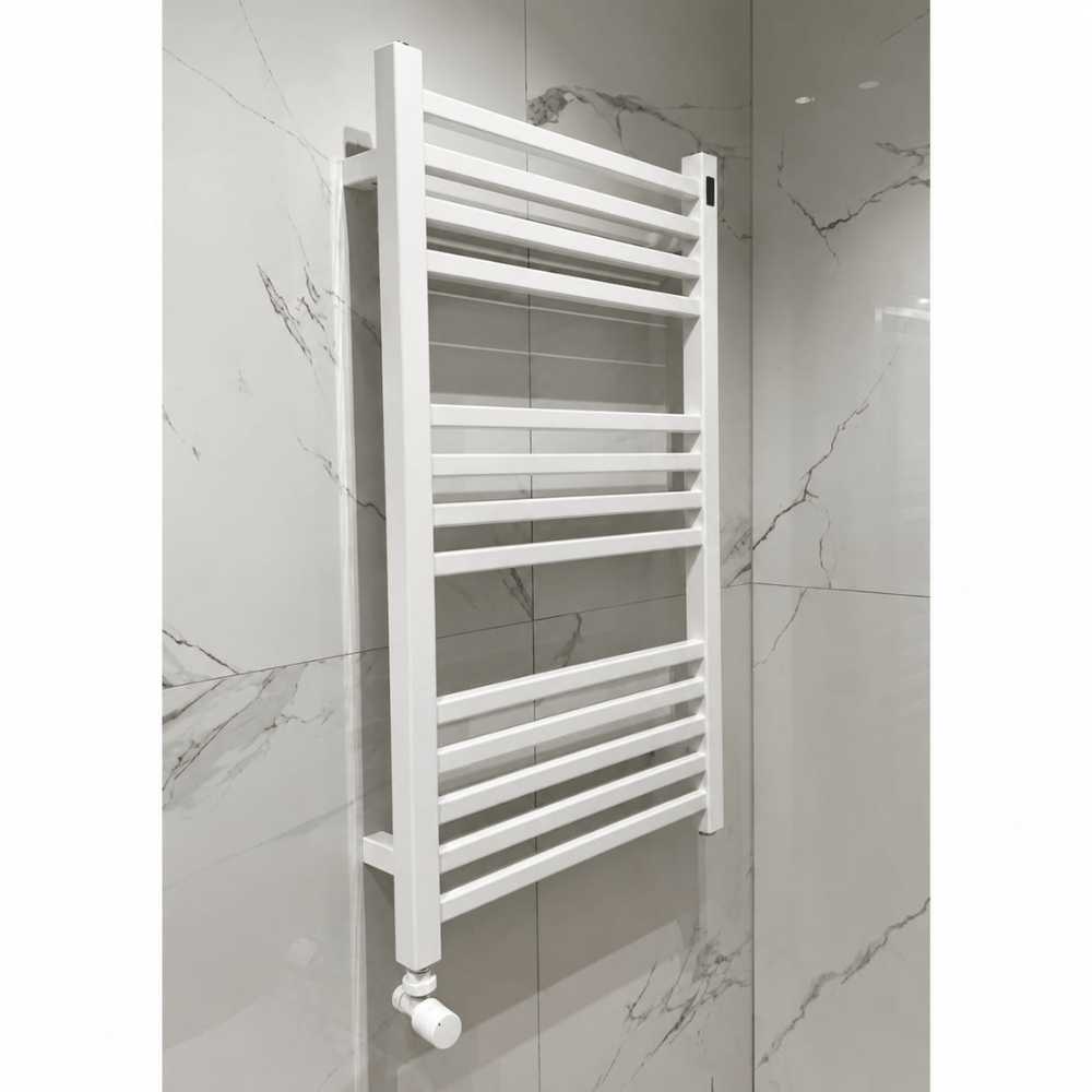Dekoratif 50x80 cm Beyaz Düz Borulu Banyo Havlupan RadyatörDekortif 50x80 Beyaz Havlupan | Dayanıklı Paslanmaz Havlupan | Modern Banyo AksesuarıHavlupan&Panel RadyatörBANDOLÜXERHDK003DUŞHOMEDekoratif 50x80 cm Beyaz Düz Borulu Banyo Havlupan Radyatör