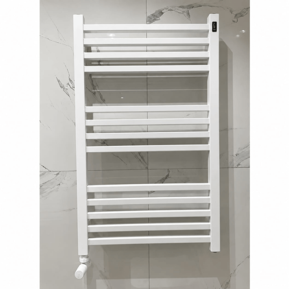 Dekoratif 50x80 cm Beyaz Düz Borulu Banyo Havlupan RadyatörDekortif 50x80 Beyaz Havlupan | Dayanıklı Paslanmaz Havlupan | Modern Banyo AksesuarıHavlupan&Panel RadyatörBANDOLÜXERHDK003DUŞHOMEDekoratif 50x80 cm Beyaz Düz Borulu Banyo Havlupan Radyatör