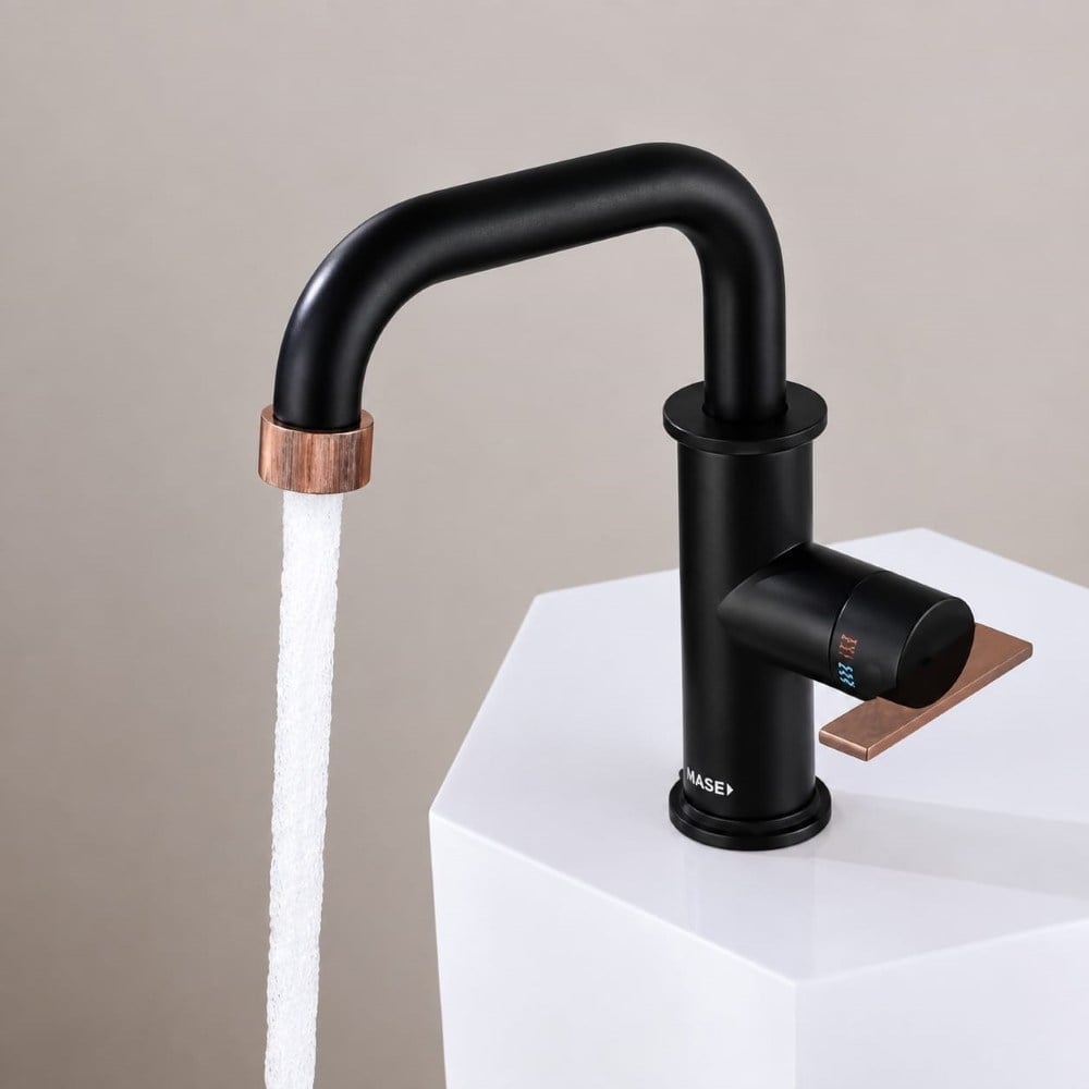 Wing Mat Siyah - Bakır / Rose Gold Çift Renkli Lavabo BataryasıWing Lavabo Bataryası Matt Black & Rose Gold | Premium Tasarım Banyo BataryasıArmatür&BataryaMase ModeLBMS0031DUŞHOMEWing Mat Siyah - Bakır / Rose Gold Çift Renkli Lavabo Bataryası