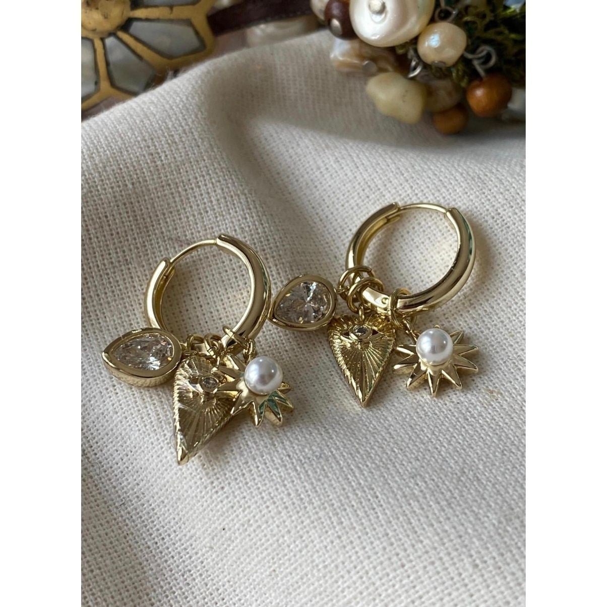 CHARM HEART KÜPE