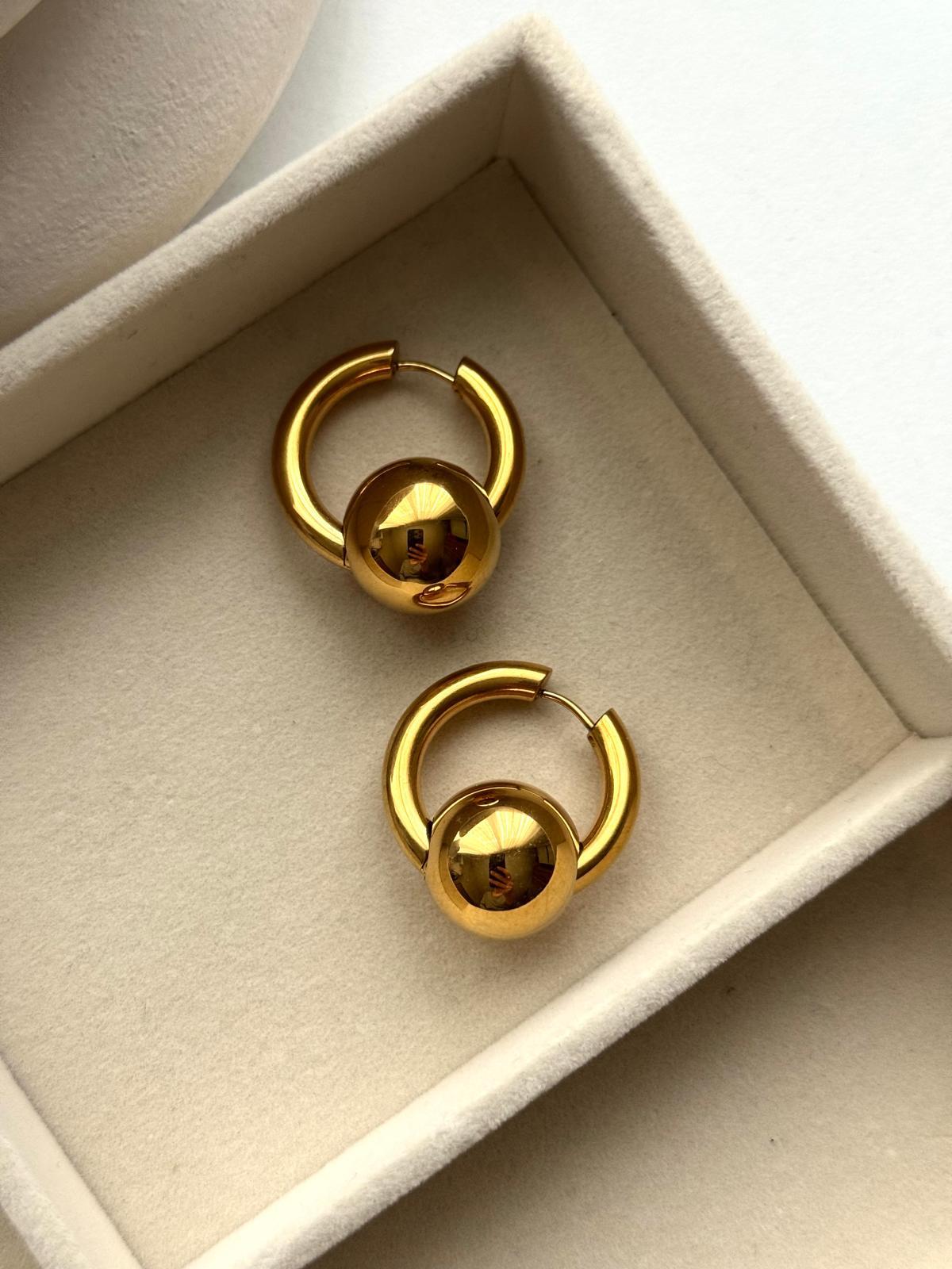GOLD TOP DETAY HALKA KÜPE