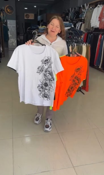 Taş İşlemeli Baskılı Basic Bluz