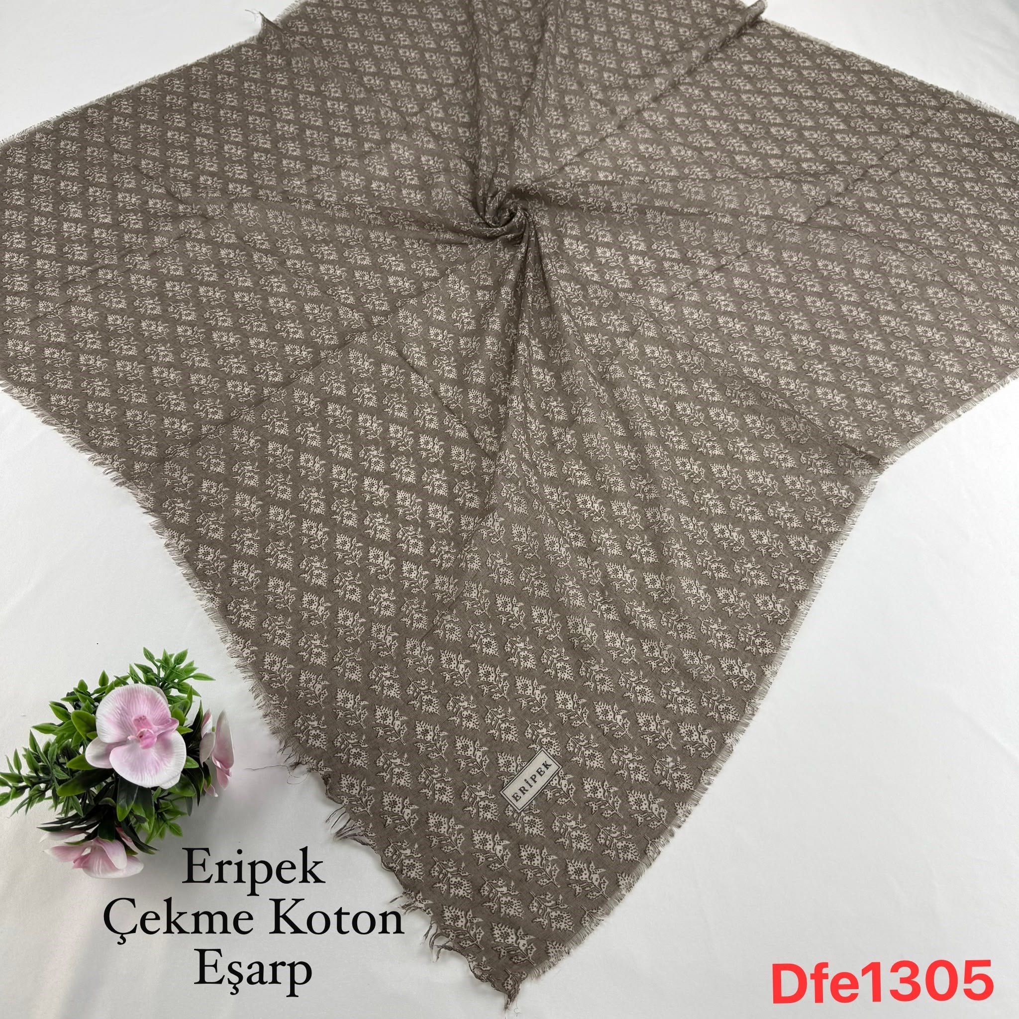 Eripek Çekme Koton Eşarp