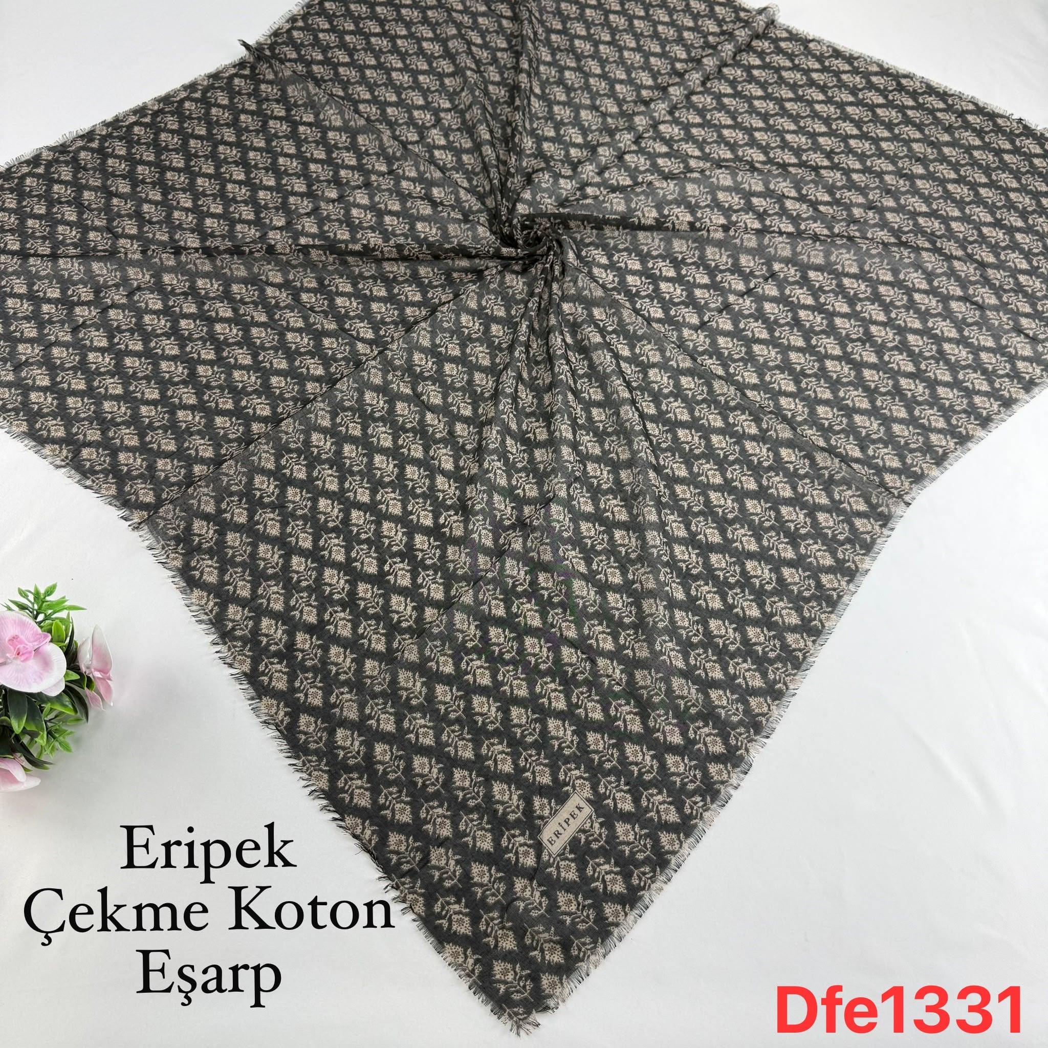 Eripek Çekme Koton Eşarp