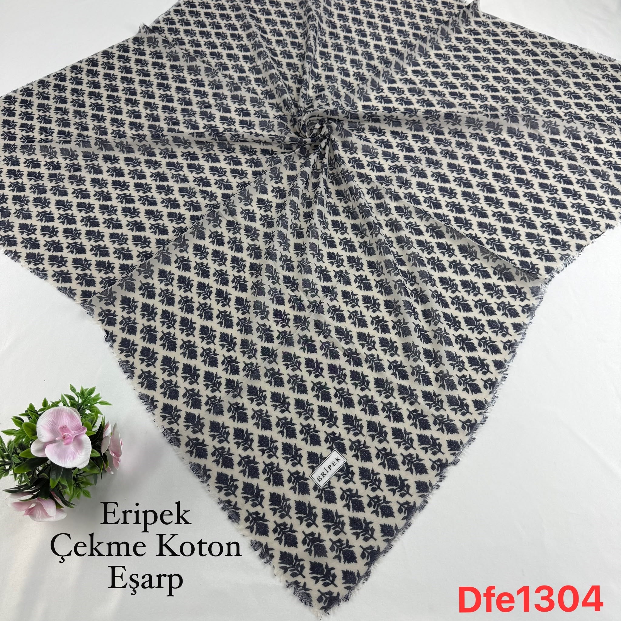 Eripek Çekme Koton Eşarp