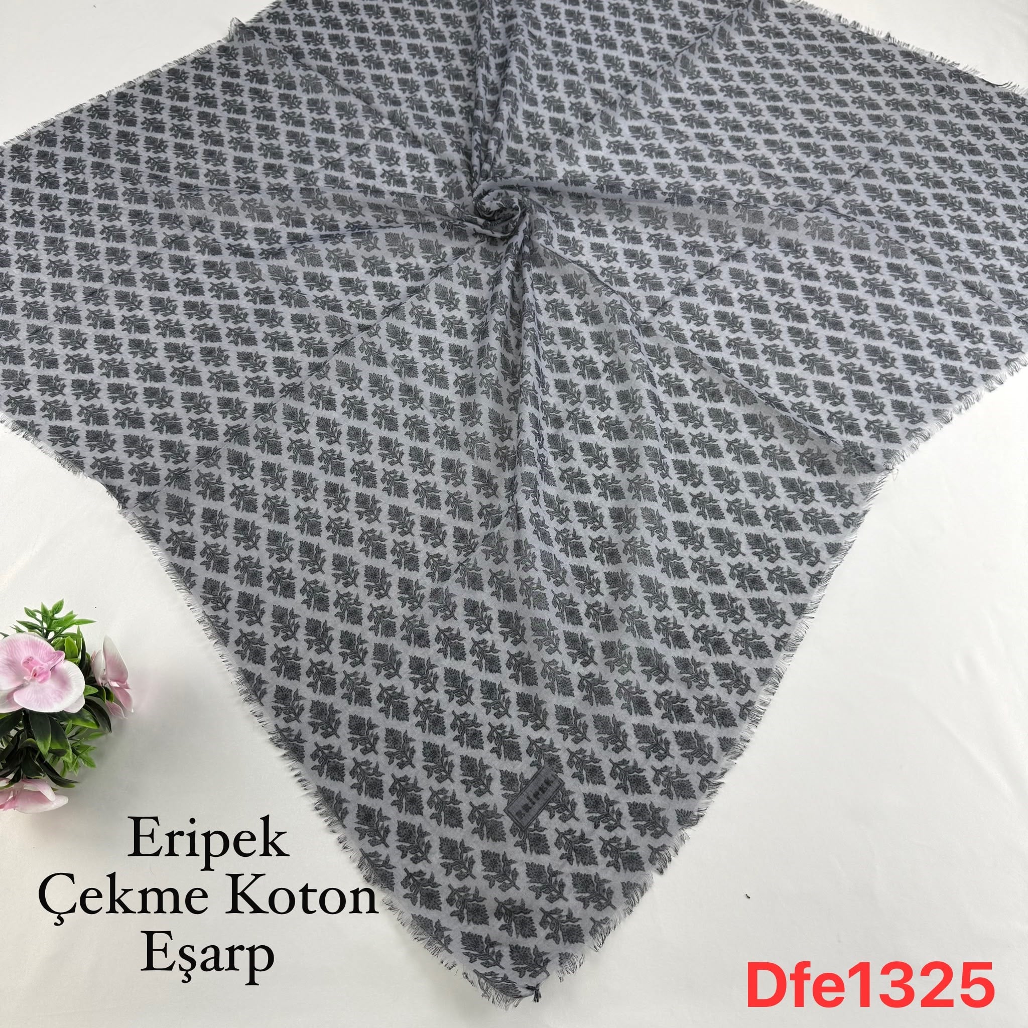 Eripek Çekme Koton Eşarp
